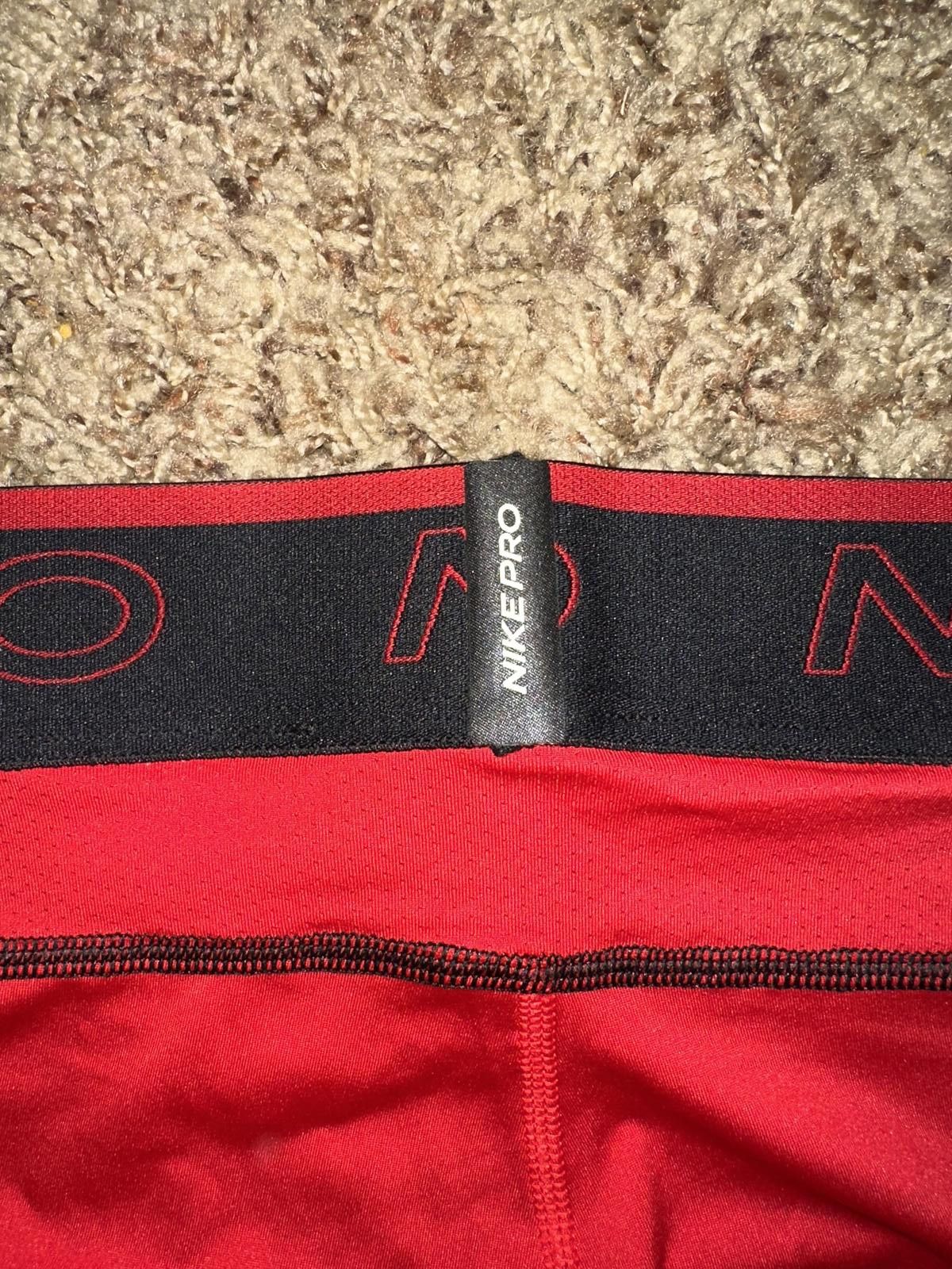 Nike Nike Mens Dri-Fit Pro 3/4 Red Tights Size US 32 / EU 48 - 5 Thumbnail
