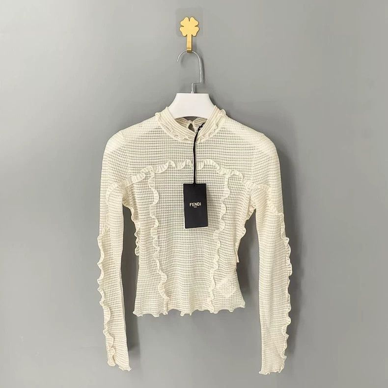 Fendi Fendi size 36 Solid colour ruffled turtleneck sweater Size US XXS / EU 40 - 1 Thumbnail