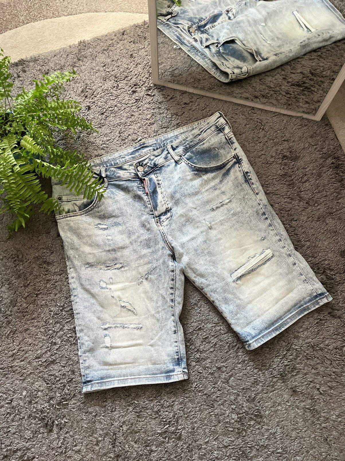 Designer × Dsquared2 Dsquared 2 Shorts Streetwear Vintage Drip Y2k Logo Rare Size US 36 / EU 52 - 2 Thumbnail