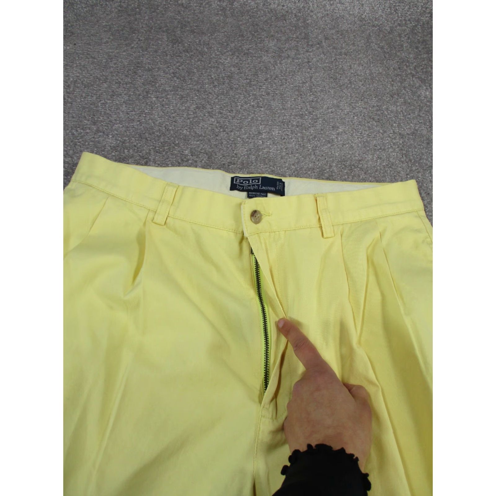 Polo Ralph Lauren VINTAGE Polo Ralph Lauren Pants Mens 33 Yellow Pleated Cotton Dress Pants 90s Preppy USA Mens Size US XS / EU 42 / 0 - 4 Thumbnail