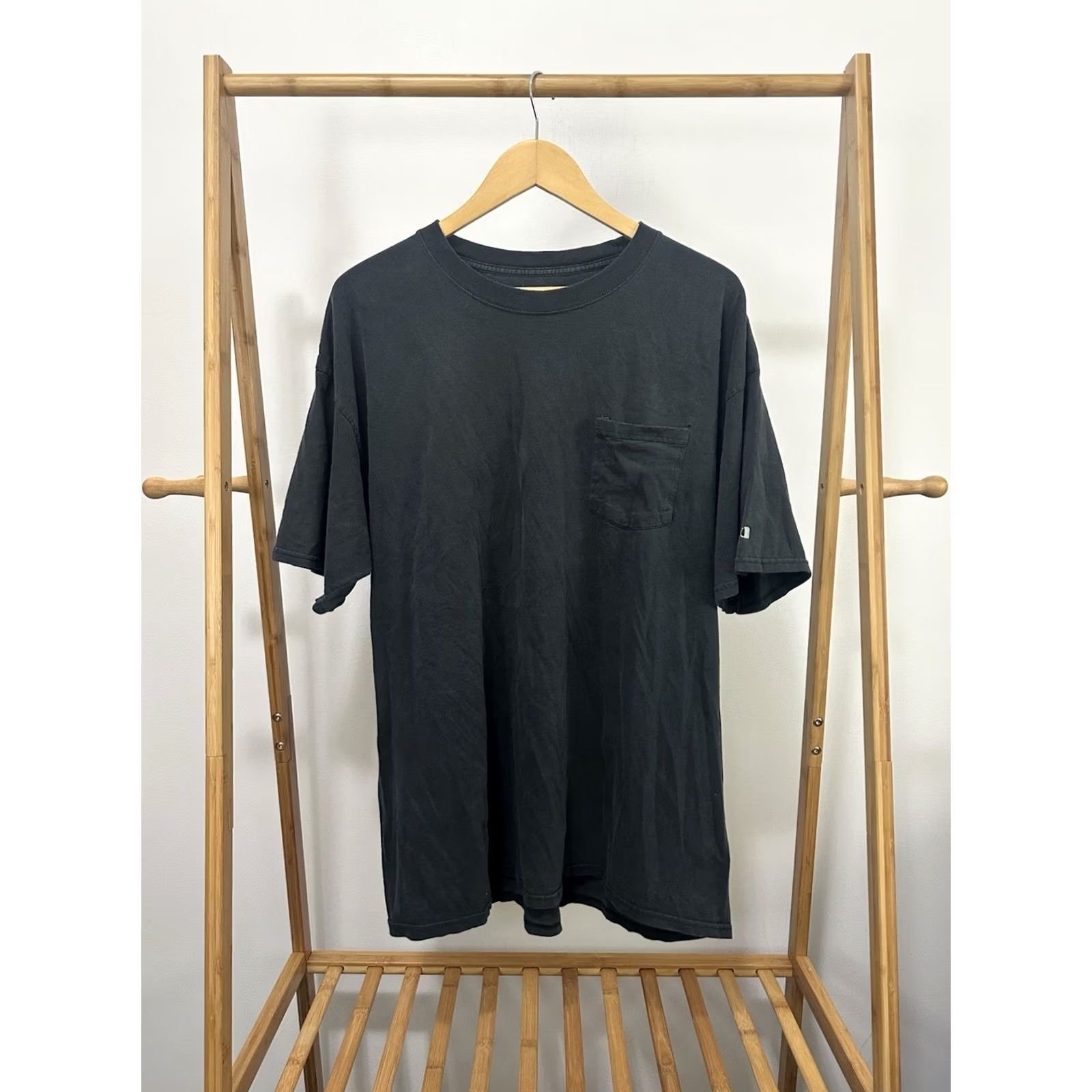 Champion VTG Worn Sun Faded Black Pocket Front T-Shirt XL Mens Grunge Workwear Short Sleeve Shirt Black Pocket Front Shirt 90s Size US XL / EU 56 / 4 - 2 Thumbnail