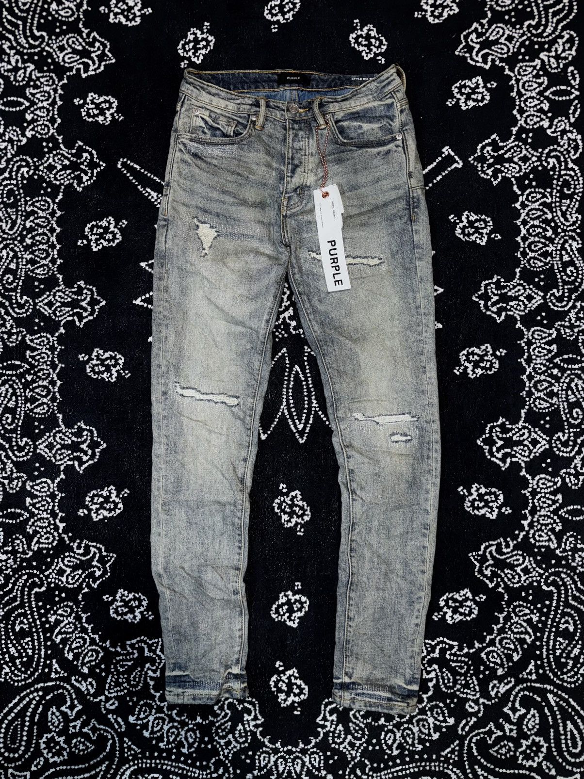 Purple Brand PURPLE BRAND DISTRESSED FADE AGED JEANS Size US 32 / EU 48 - 9 Thumbnail