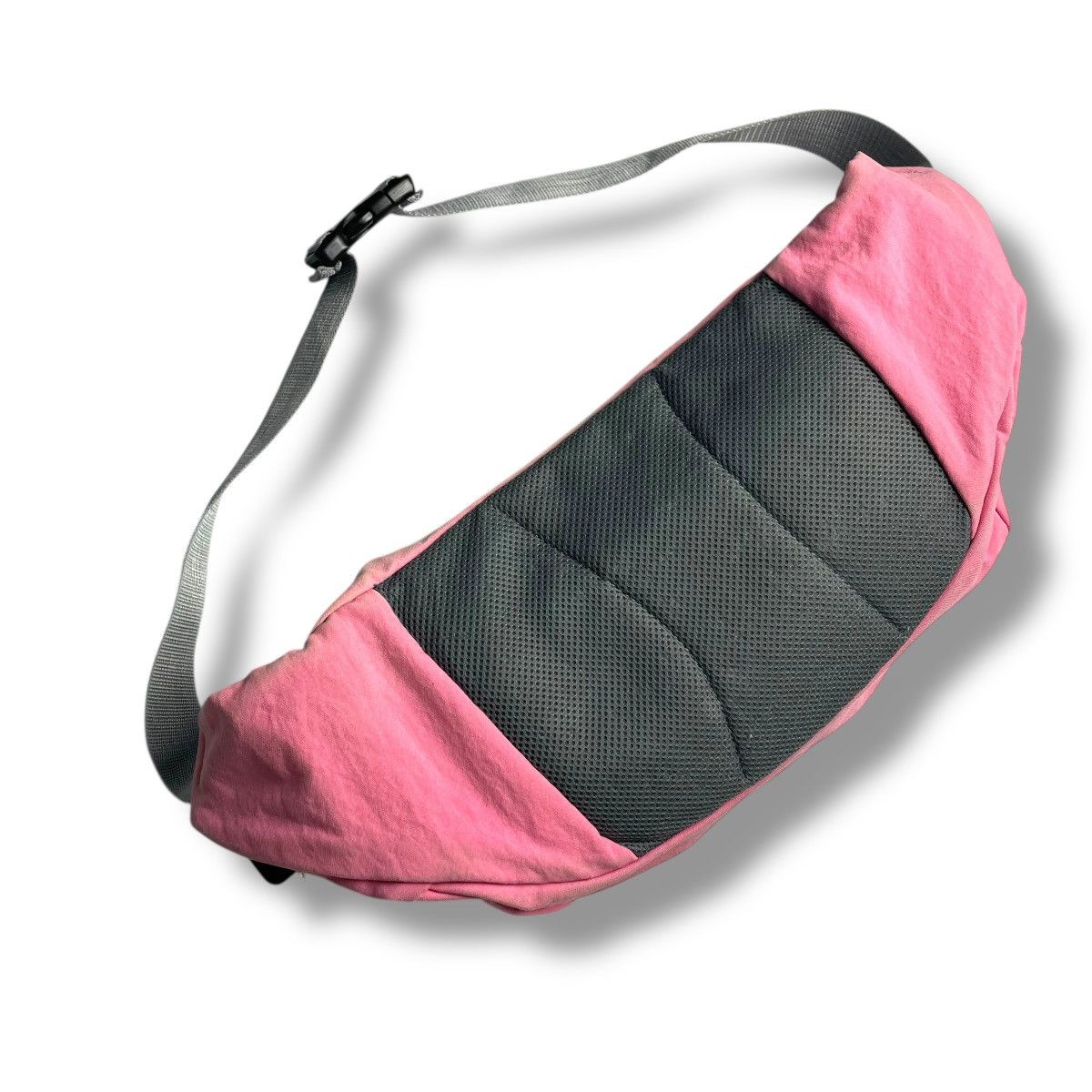 Hysteric Glamour 🇯🇵 VINTAGE OZONE COMMUNITY TWO WAY CROSSBODY WAIST BAG Size ONE SIZE - 2 Thumbnail