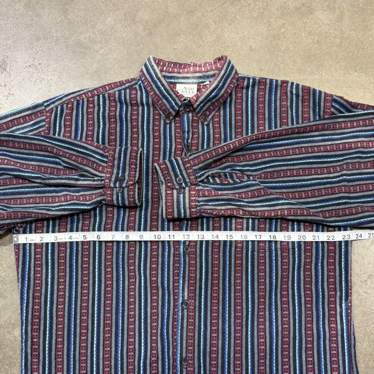 Vintage Vintage Ash Creek Trading Distressed Striped Heavy Flannel Size US L / EU 52-54 / 3 - 6 Thumbnail