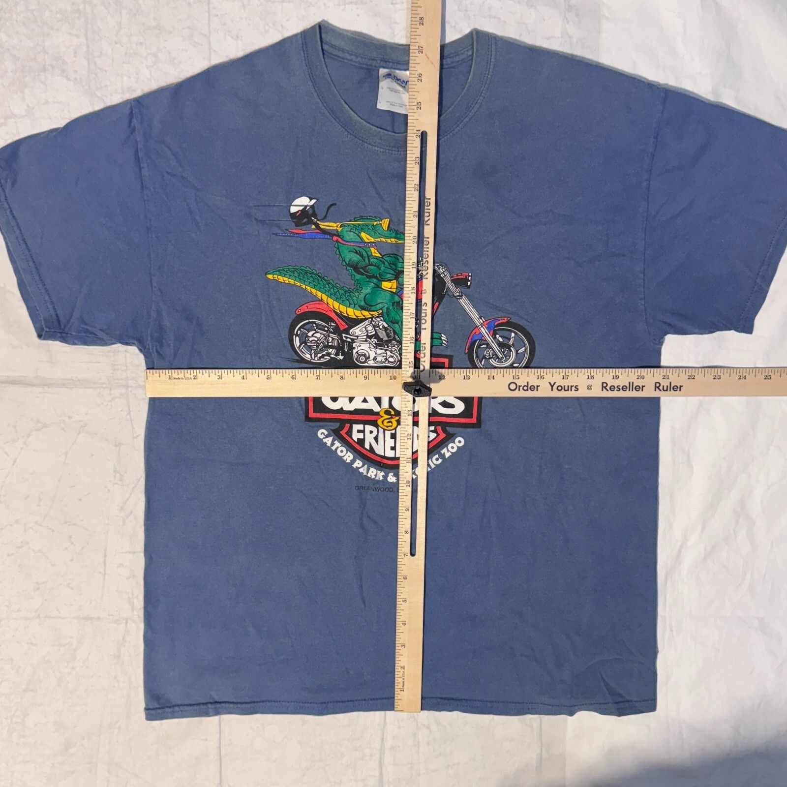 Gildan VTG Gators & Freinds Alligator Park & Exotic Zoo Lousiana Mo Size US L / EU 52-54 / 3 - 4 Thumbnail