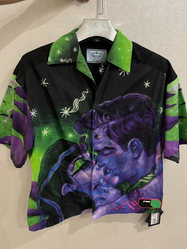 Prada Prada Impossible True Love Shirt 2501-Nextarrow Size US S / EU 44-46 / 1 - 1 Thumbnail