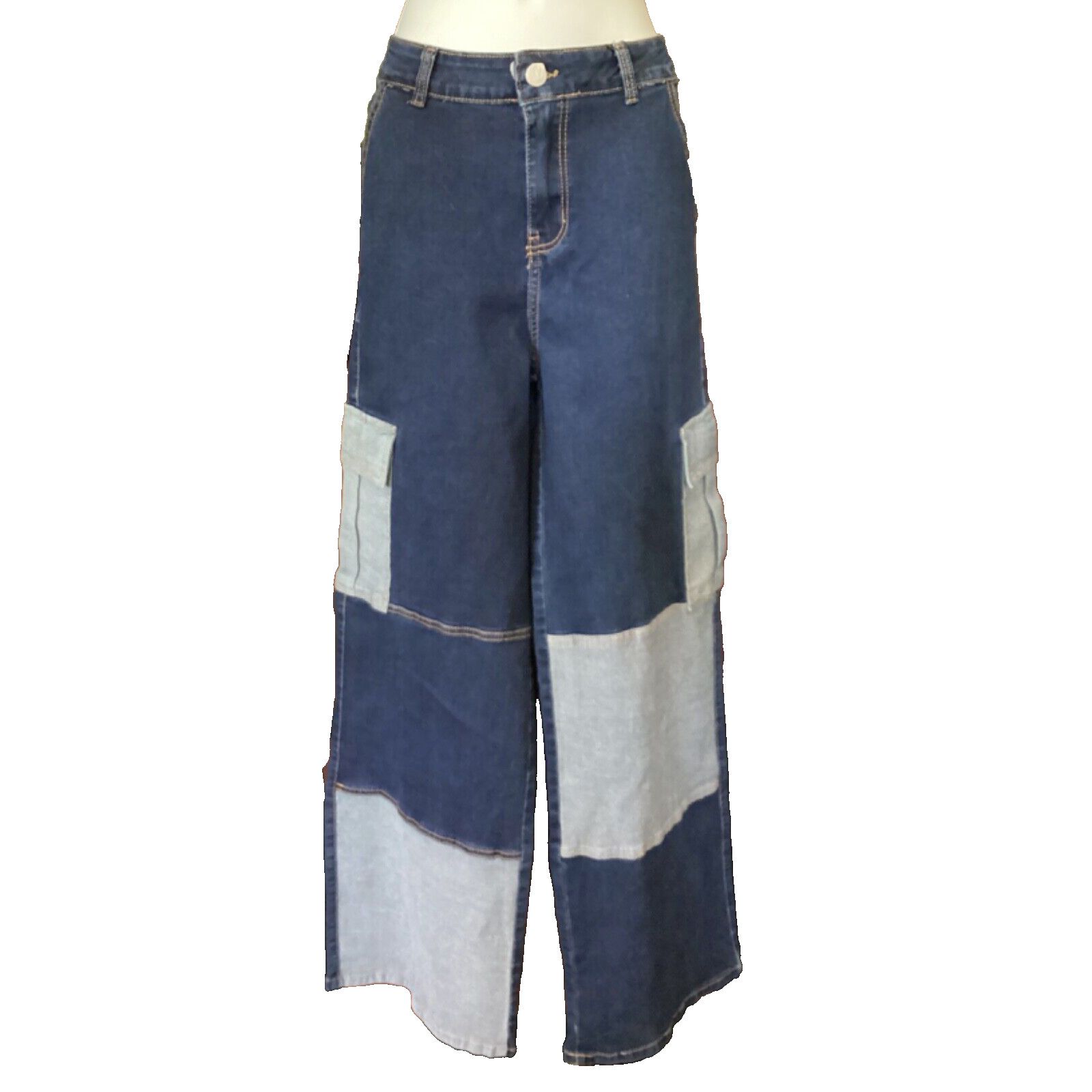 Bebe BEBE HIGH RISE TWO TONE BAGGY CARGO PATCHWORK JEANS - SZ 10 Size 32" / US 10 / IT 46 - 1 Thumbnail