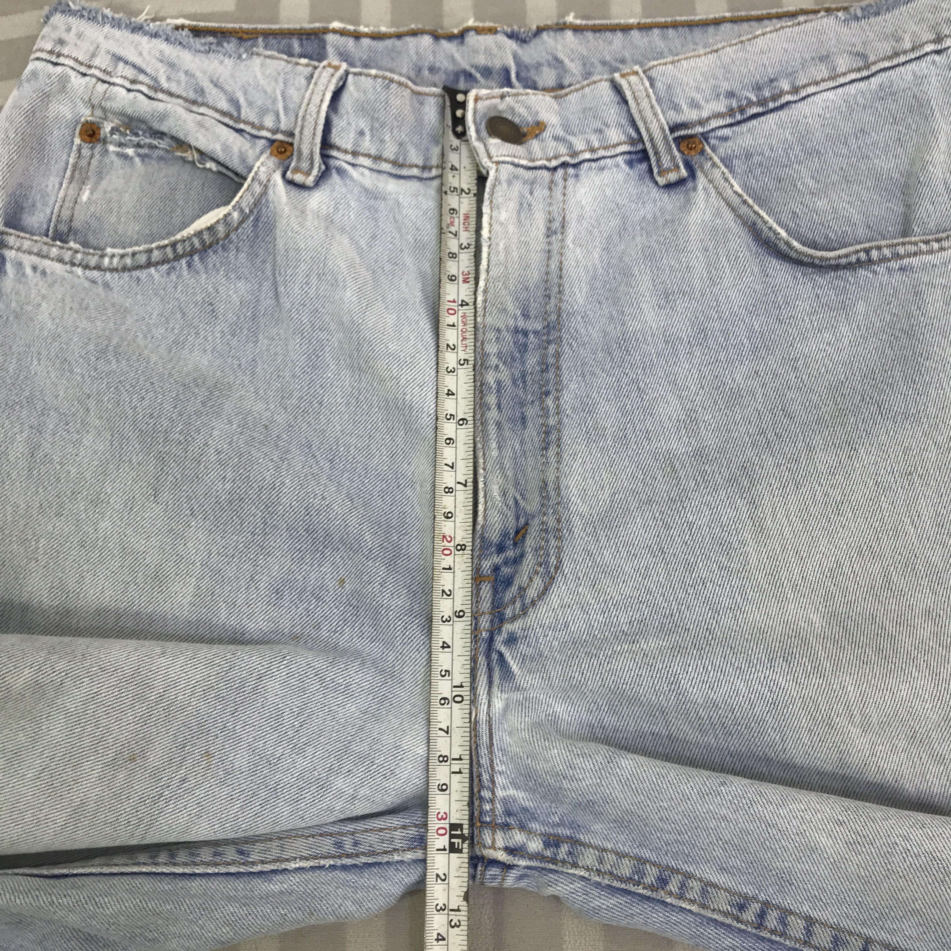 Levi's Vintage Clothing Vintage Levis light Wash Denim Jeans Pants K130B22 Size US 32 / EU 48 - 8 Thumbnail