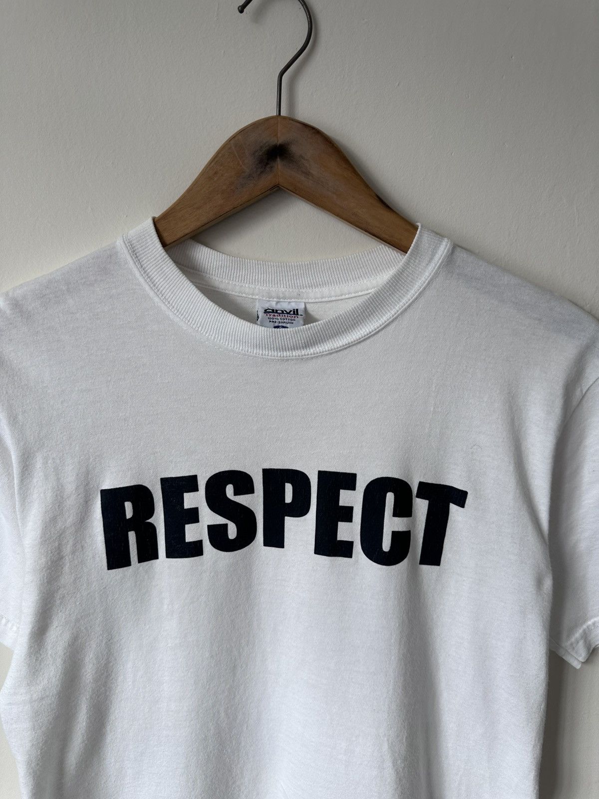 Vintage Vintage White tee “Respect” Size US S / EU 44-46 / 1 - 2 Thumbnail