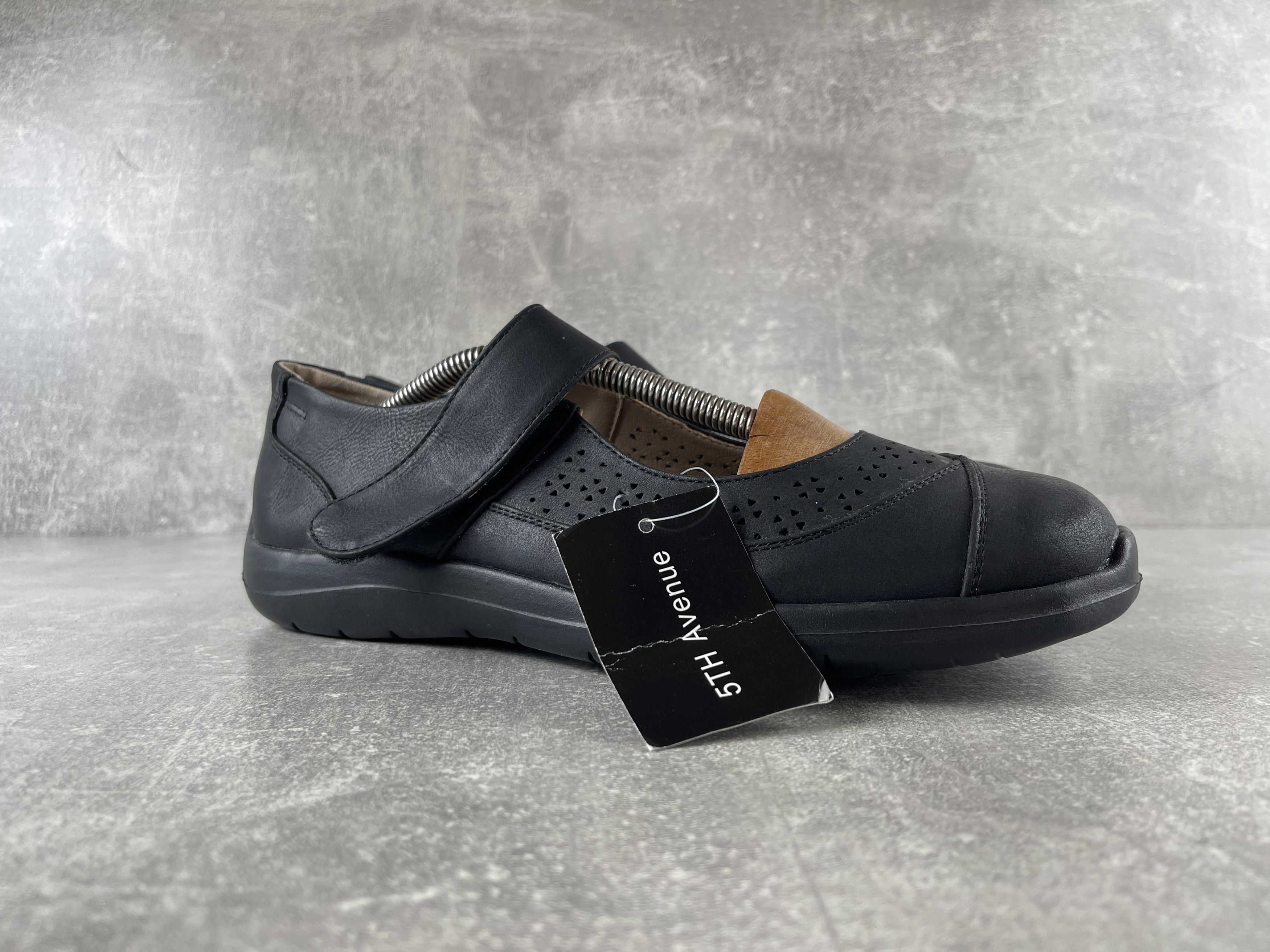 Genuine Leather 5th avenue leather y2k black mary jane sneakers Size US 11 / IT 41 - 2 Thumbnail