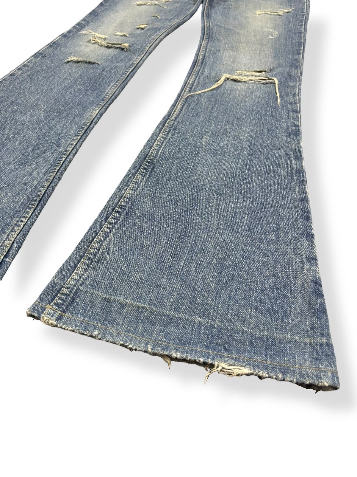 Le Grande Bleu (L.G.B.) Le Grande Bleu L.G.B. Wolfcut Flare Distressed Jeans Size US 29 - 9 Thumbnail