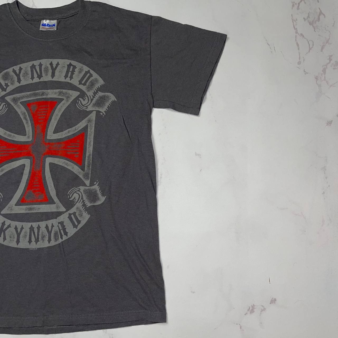 Gildan VINTAGE STYLE LYNYRD SKYNYRD Cross T-Shirt NEW 2008 Sz S Size US S / EU 44-46 / 1 - 5 Thumbnail