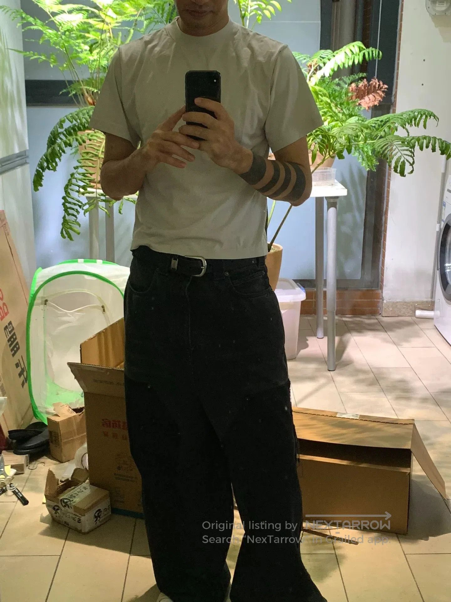 Balenciaga Balenciaga 25 Embroidered Logo Washed White Tee. Size XS / US 0-2 / IT 36-38 - 6 Thumbnail