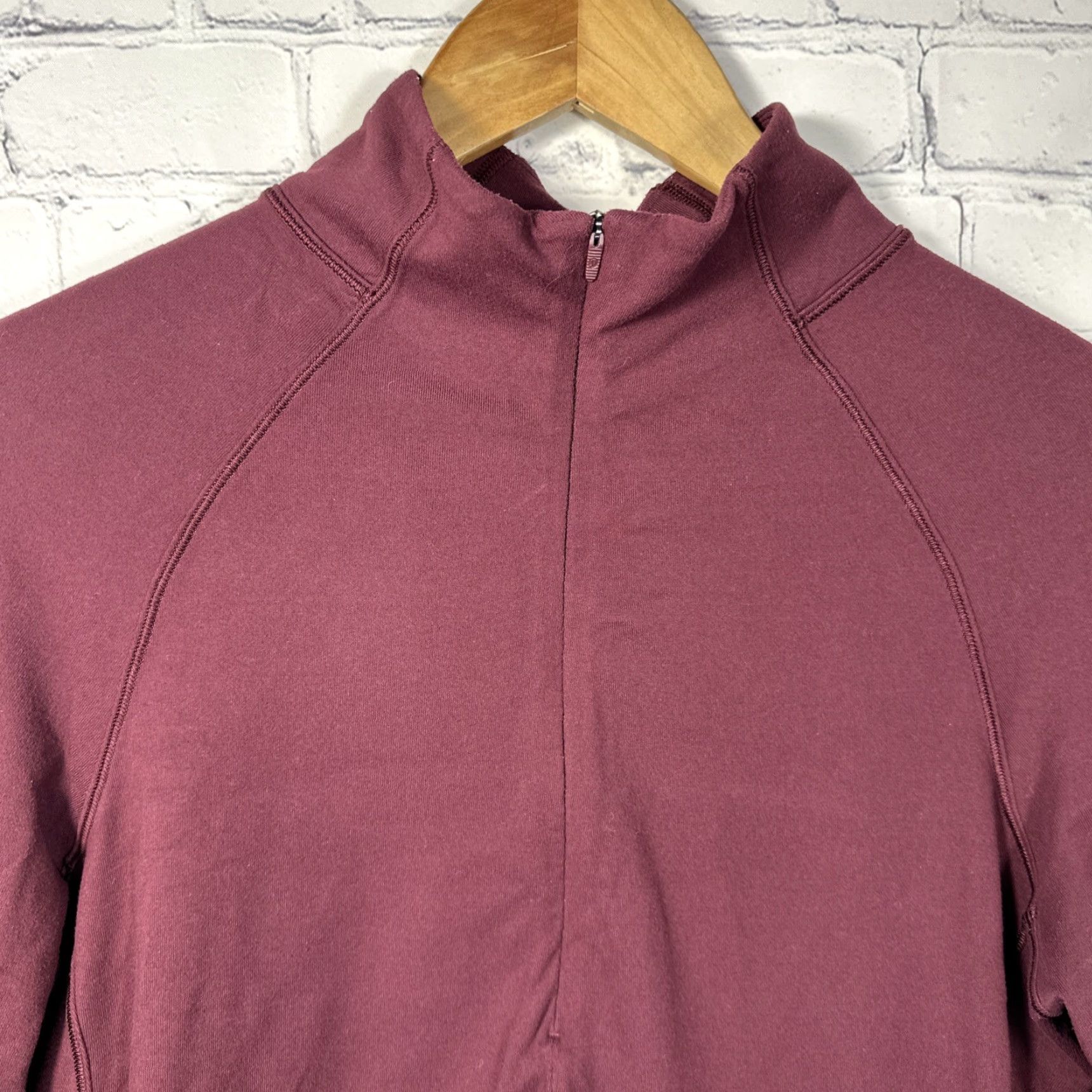 Lululemon Lululemon Outrun the Elements 1/2 Zip Burgundy 10 W3CJUS Athleisure Activewear Top Shirt Womens Pullover Mock Neck Zip Long Sleeve Breathable Stretch Size ONE SIZE - 2 Thumbnail
