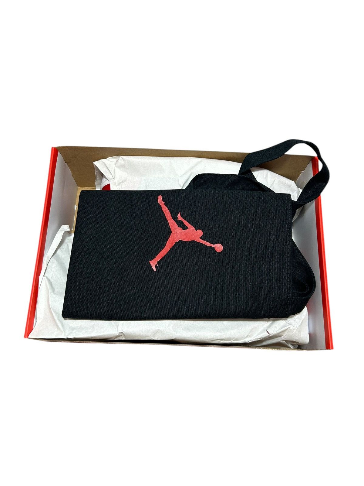 Nike Jordan 1 Retro High OG Satin Bred (W) Size US 10 / IT 40 - 7 Thumbnail