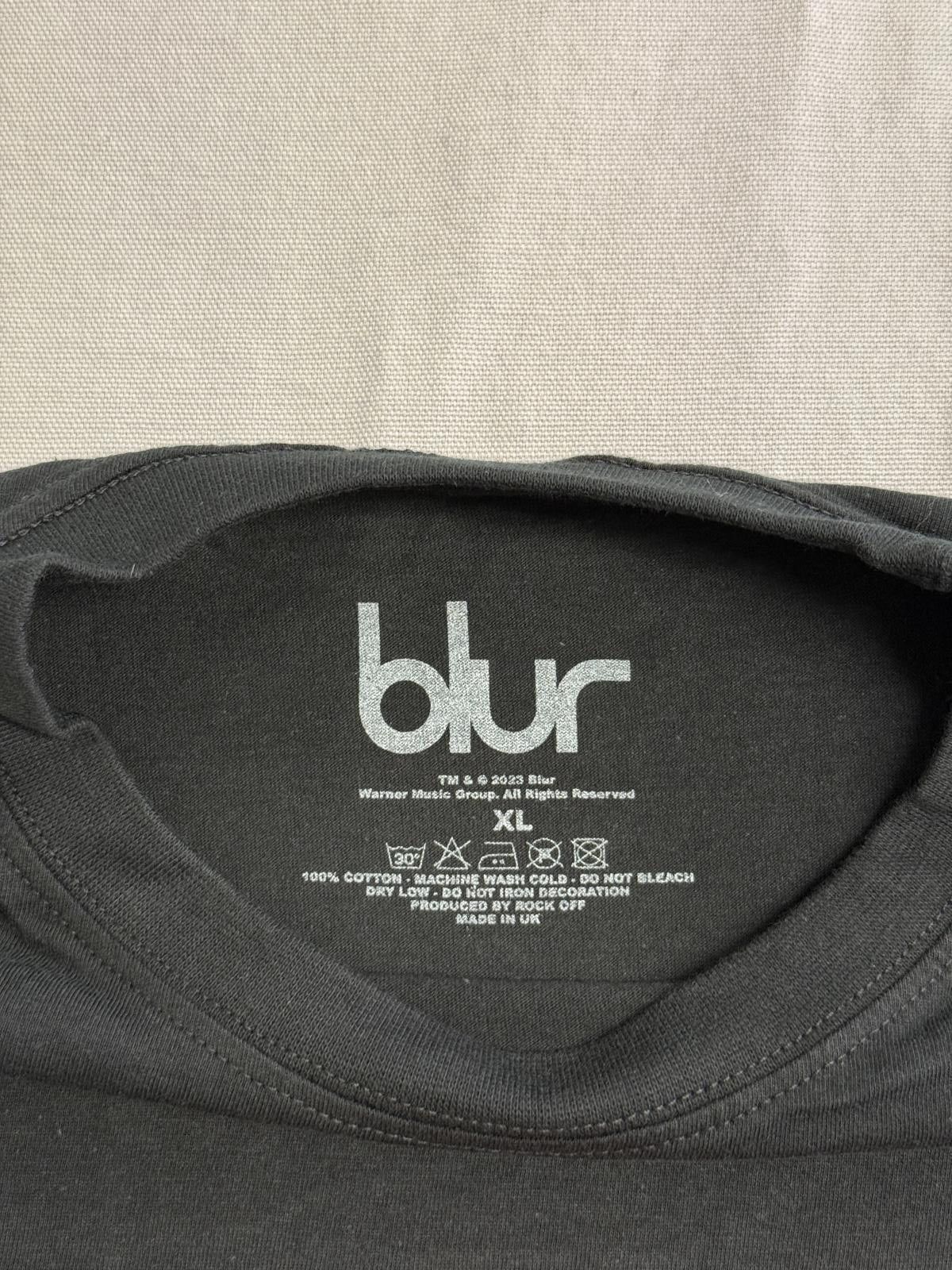 Designer Blur Band Logo T-shirt - Circle Logo Import tee - XL Size US XL / EU 56 / 4 - 2 Thumbnail