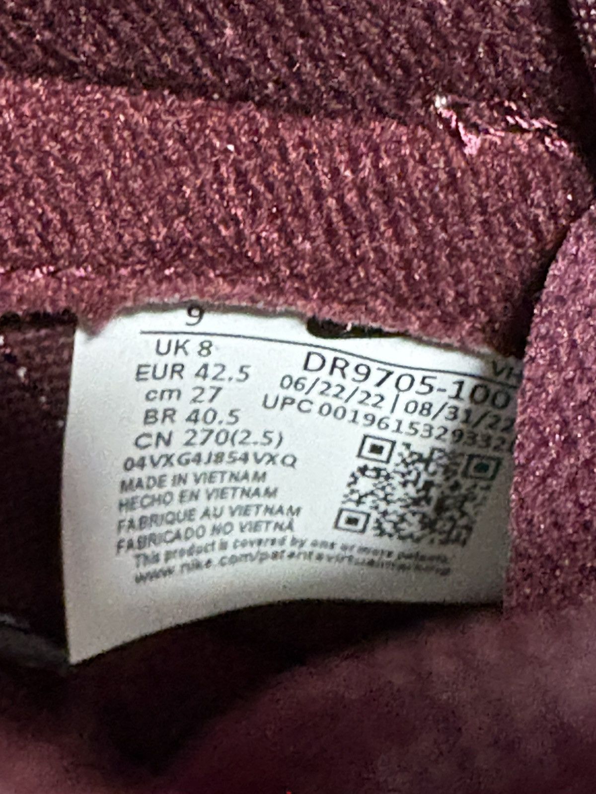 Nike Nike Dunk Low Premium Valentines Day size 9 Size US 9 / EU 42 - 8 Thumbnail