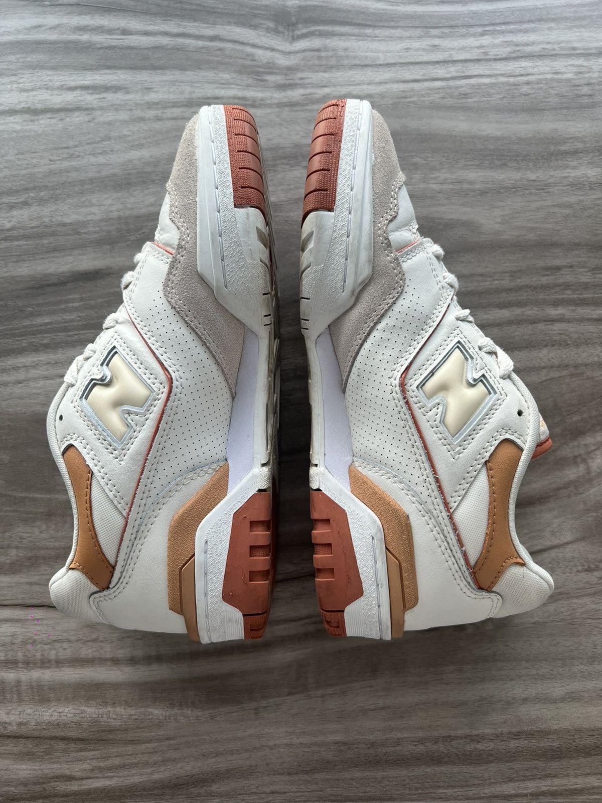New Balance Size 7 Women’s- New Balance 550 Au Lait Cream Orange Size US 7 / IT 37 - 3 Thumbnail