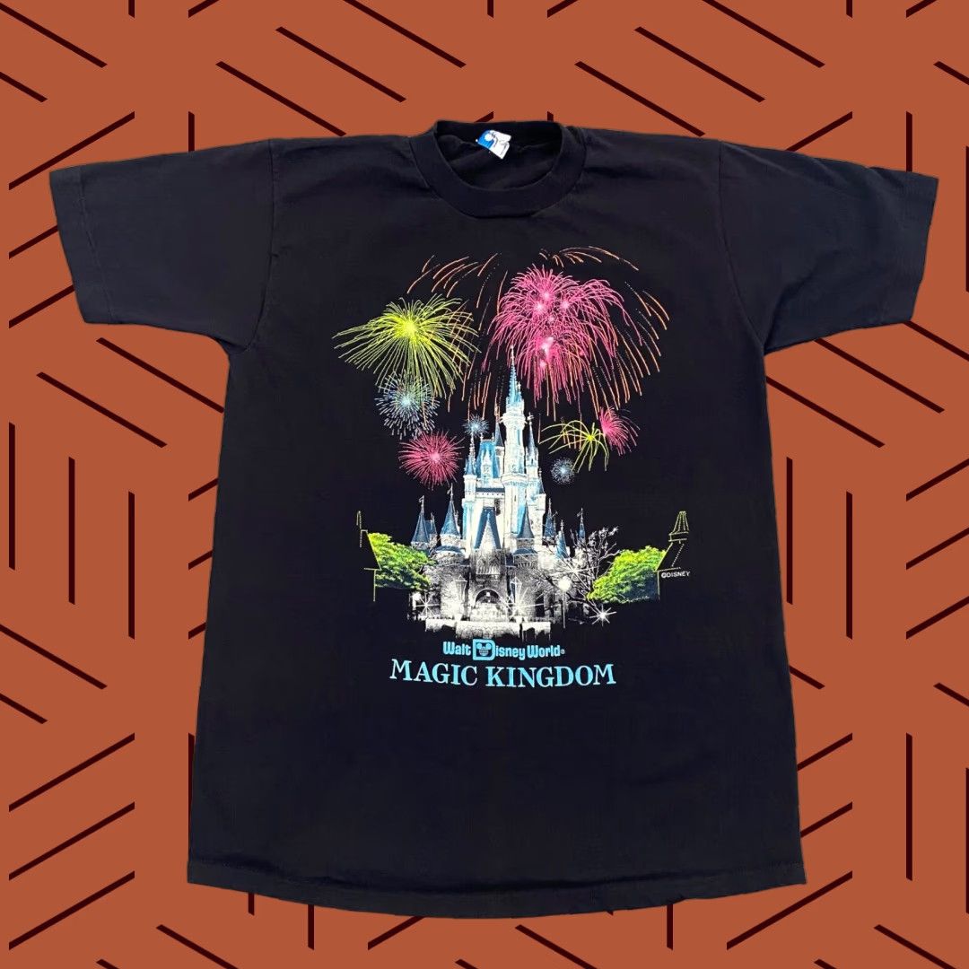 Disney VINTAGE DISNEY Magic Kingdom Shirt Medium Black Graphic Tee USA 90s Womens Size M / US 6-8 / IT 42-44 - 1 Thumbnail