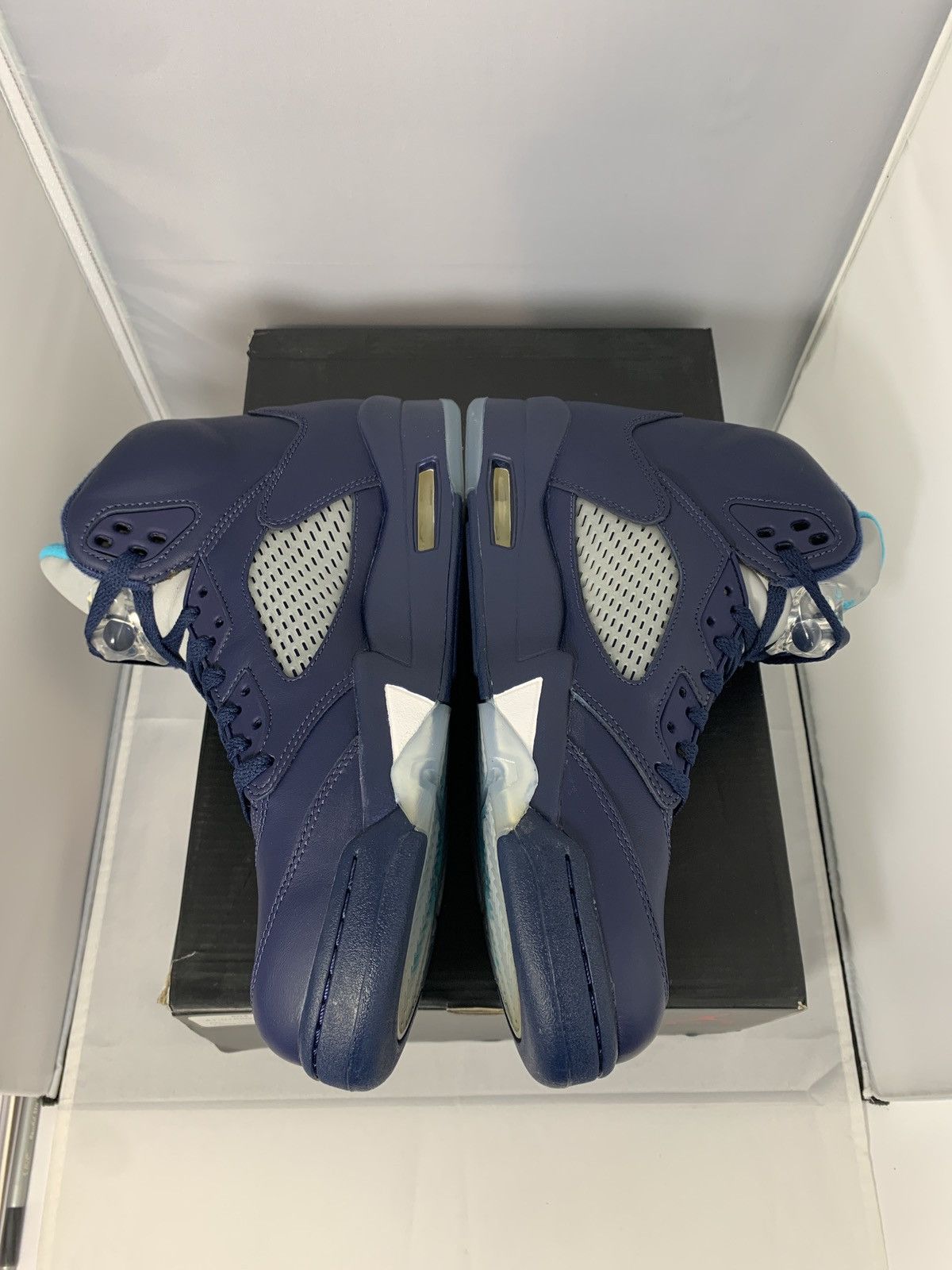 Jordan Brand Air Jordan 5 Retro Size US 9.5 / EU 42-43 - 4 Thumbnail