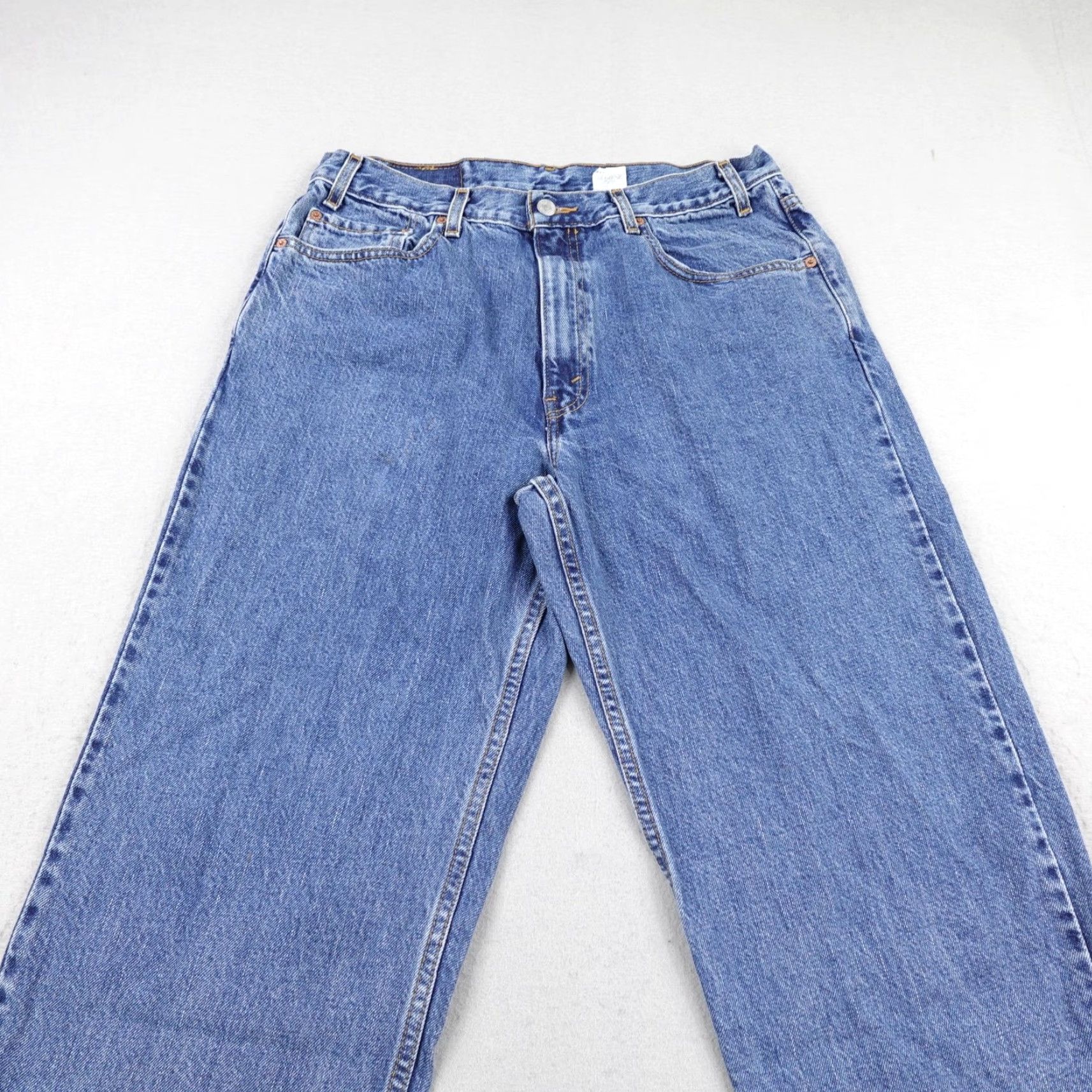 Levi's VINTAGE Levi's 550 Jeans Mens 36x36 Blue Denim Relaxed Tapered Leg 2001 Y2K (Note: ensure no extra spaces) Size US 36 / EU 52 - 2 Thumbnail
