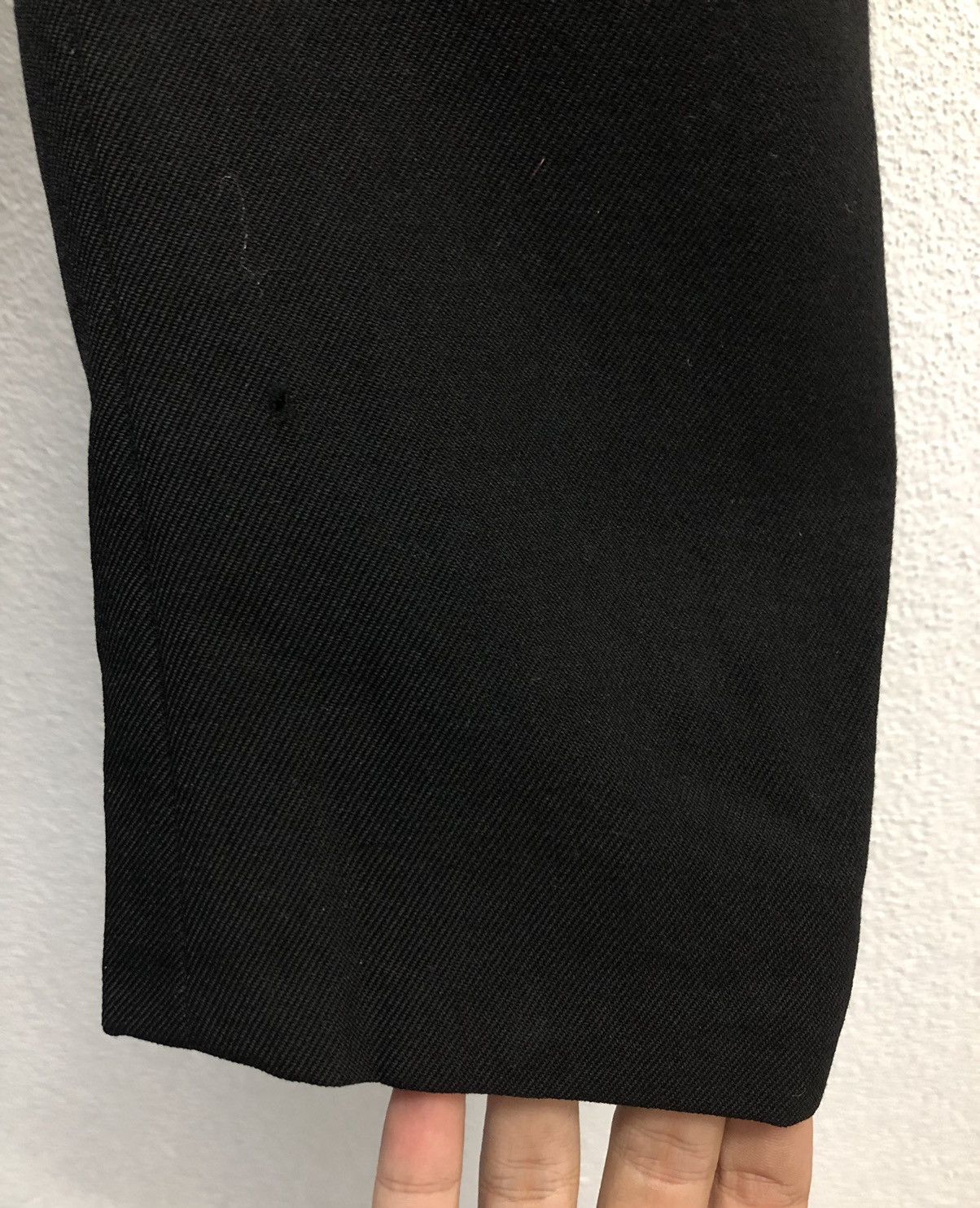 Comme des Garcons Homme Plus Comme des Garçons Homme Plus Red Stitch Lapel Black Wool (S) Size US S / EU 44-46 / 1 - 8 Thumbnail