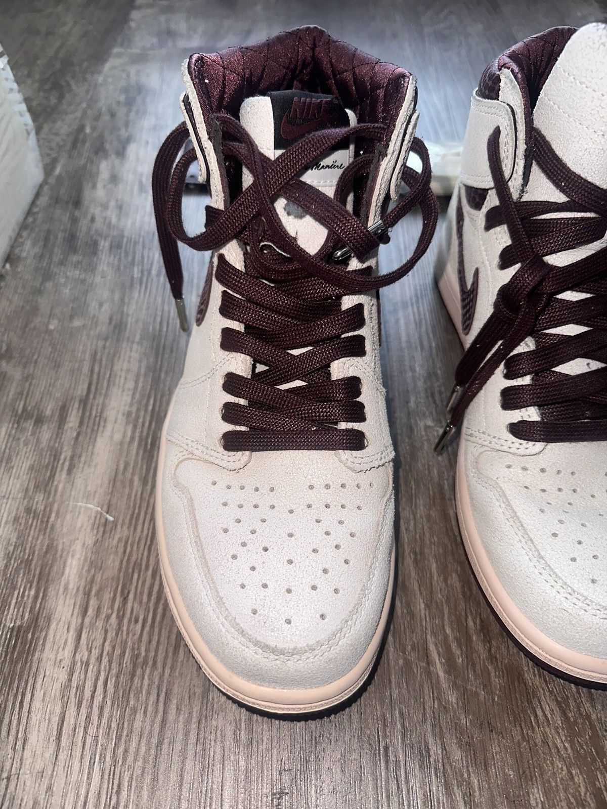 A Ma Maniere × Jordan Brand × Nike A Ma Maniere x Air Jordan 1 High OG Sail Burgundy US8 Size US 8 / EU 41 - 3 Thumbnail