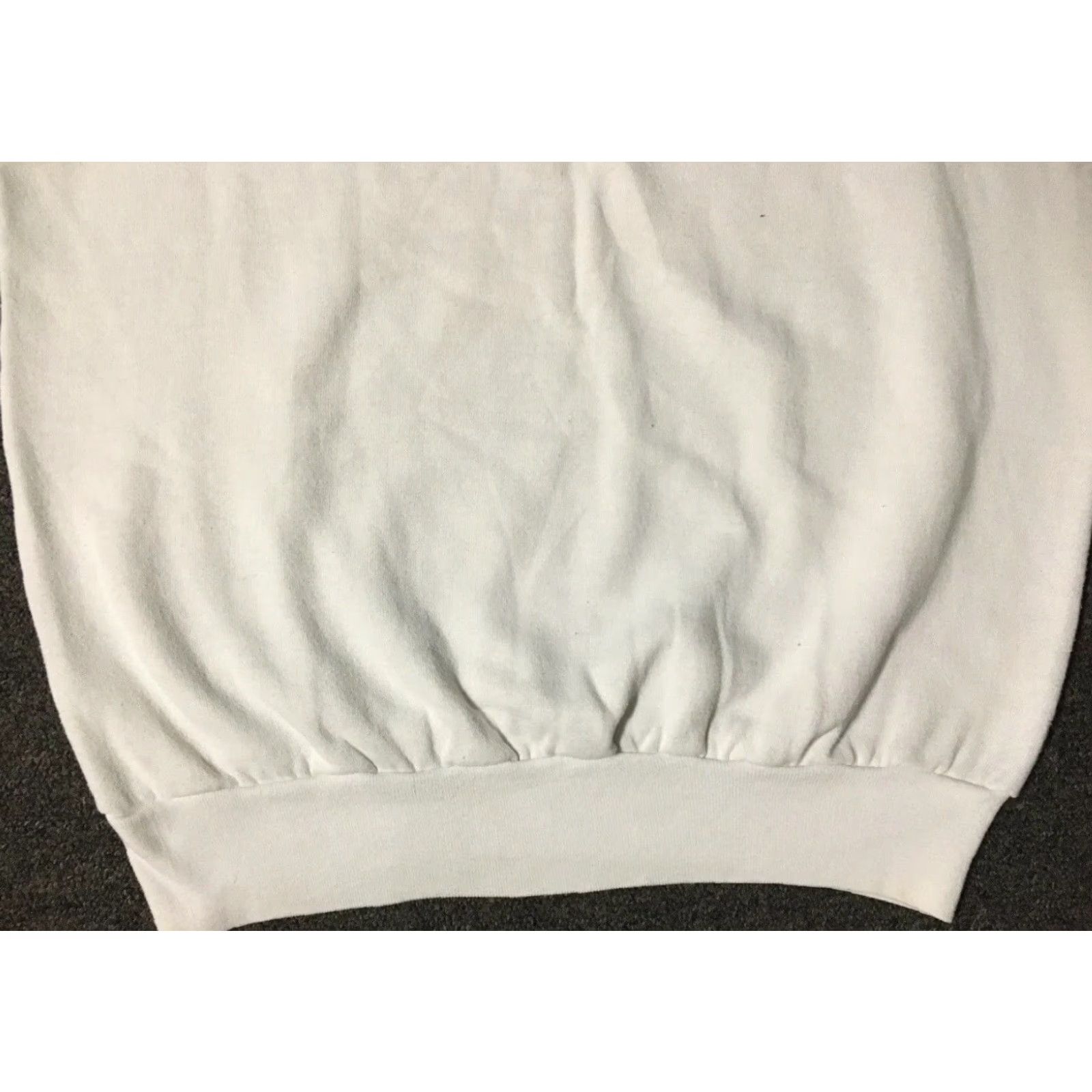 Vintage VINTAGE James Taylor That’s Why I’m Here Faded Distress Promo Sweatshirt S White Concert Men's Shirt USA 80s Grunge Promo Distressed Tee Size US S / EU 44-46 / 1 - 7 Thumbnail