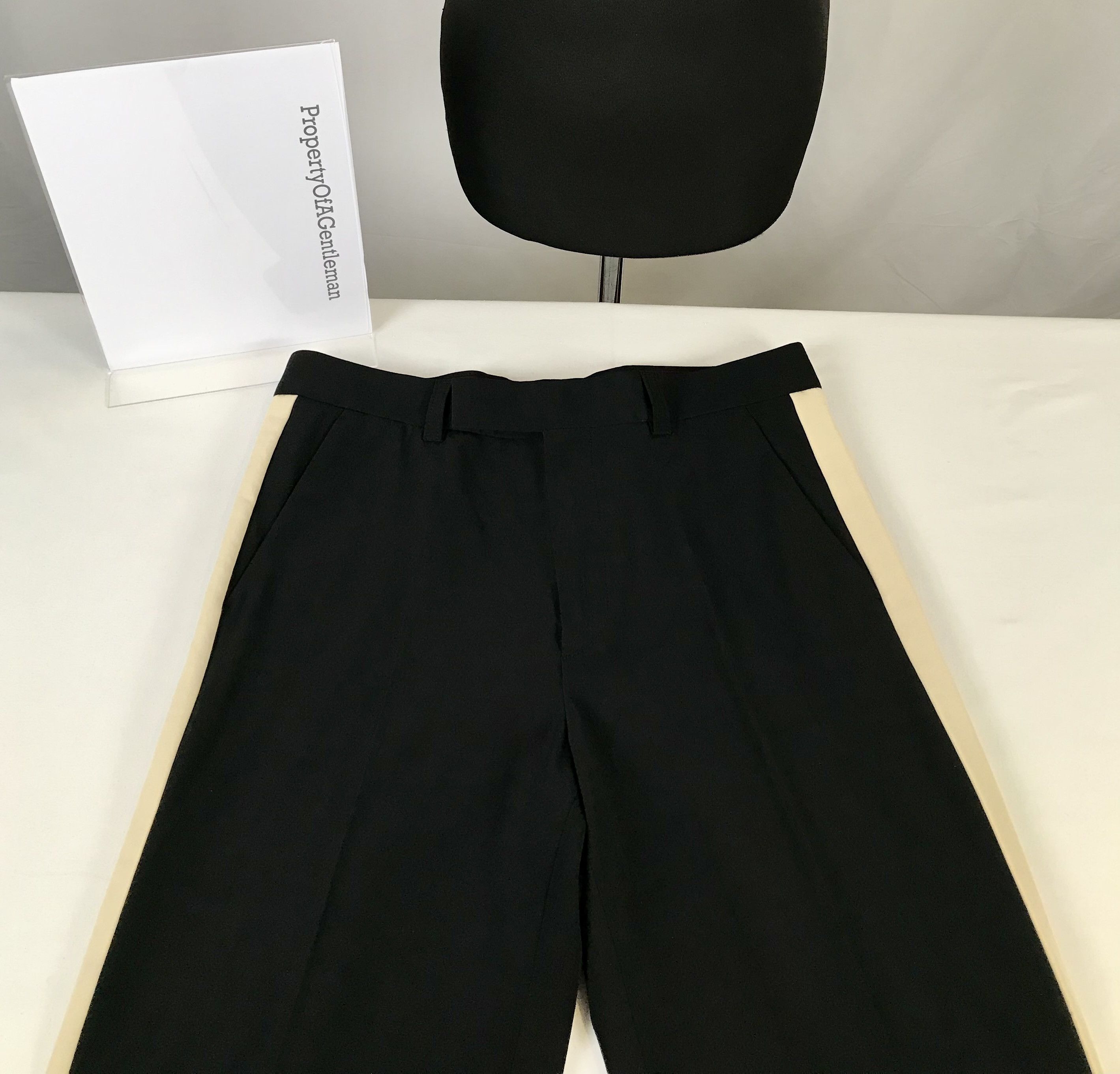 Gucci Men's Gucci Trousers With White Stripes Size US 32 / EU 48 - 2 Thumbnail