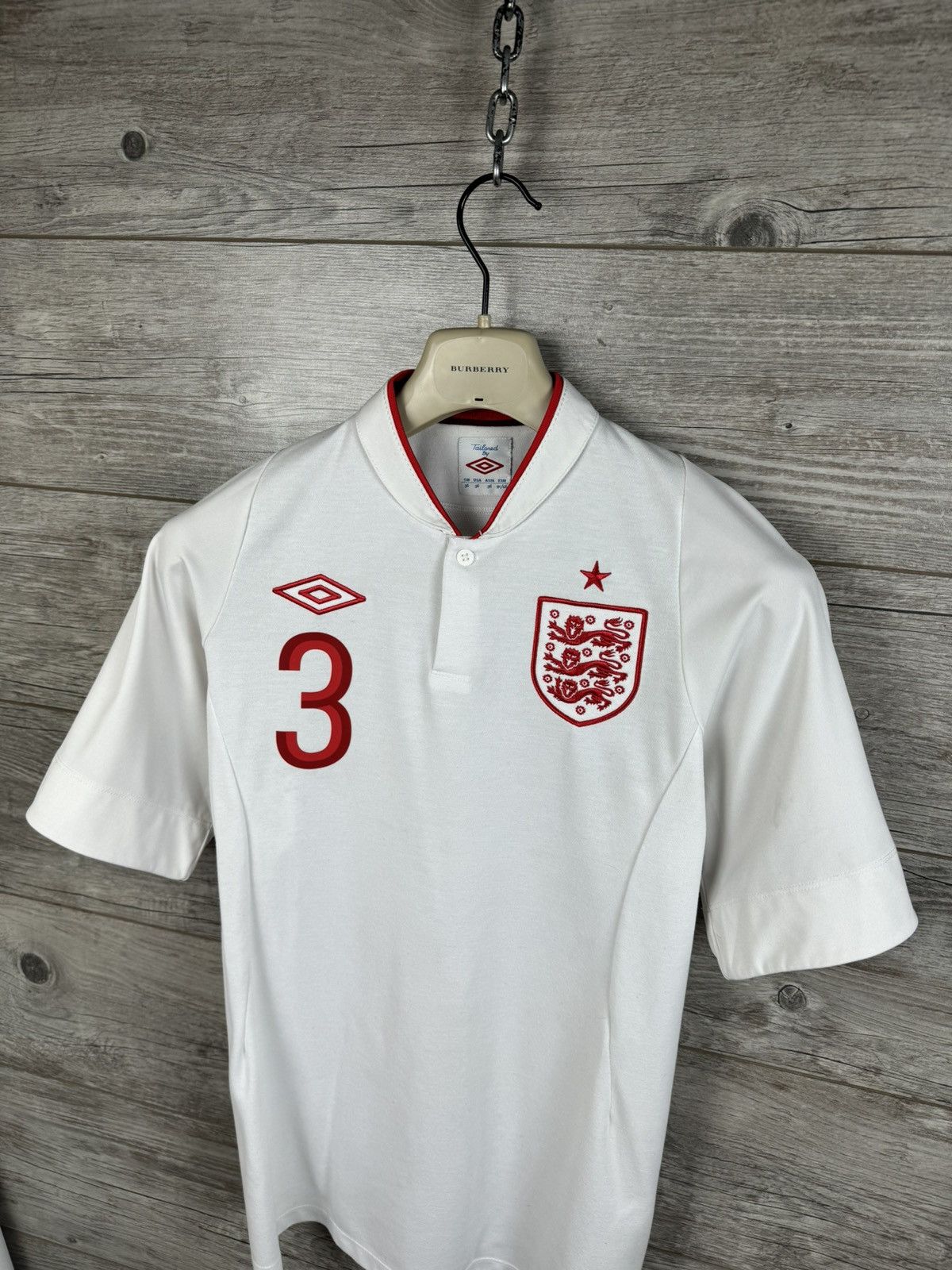 Umbro × Vintage POLAND-UKRAINE UMBRO England Football EURO 2012 SIZE S Size US S / EU 44-46 / 1 - 8 Thumbnail