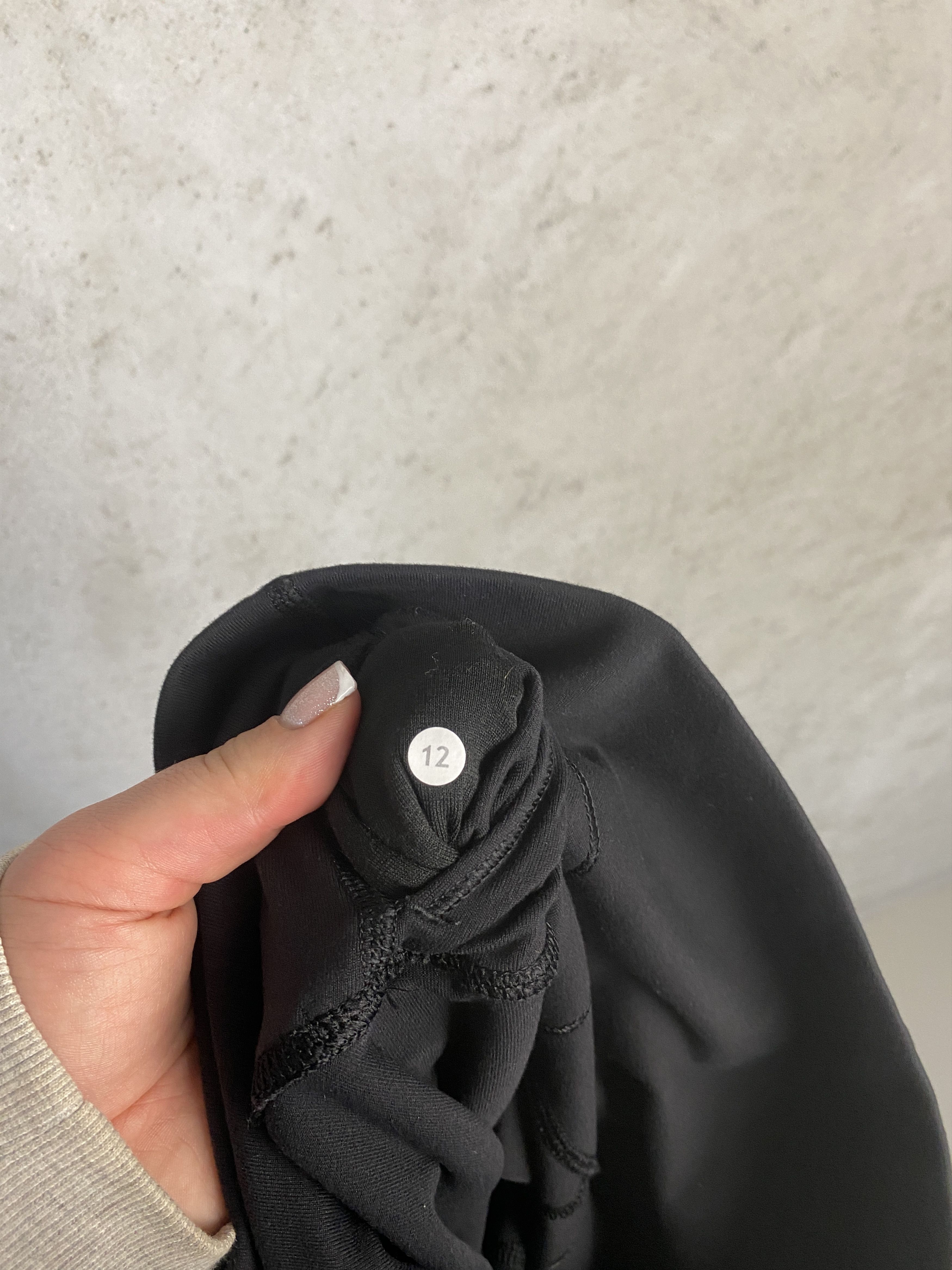 Lululemon Lululemon leggings yoga gym pilates sport Size 34" / US 12 / IT 48 - 5 Thumbnail
