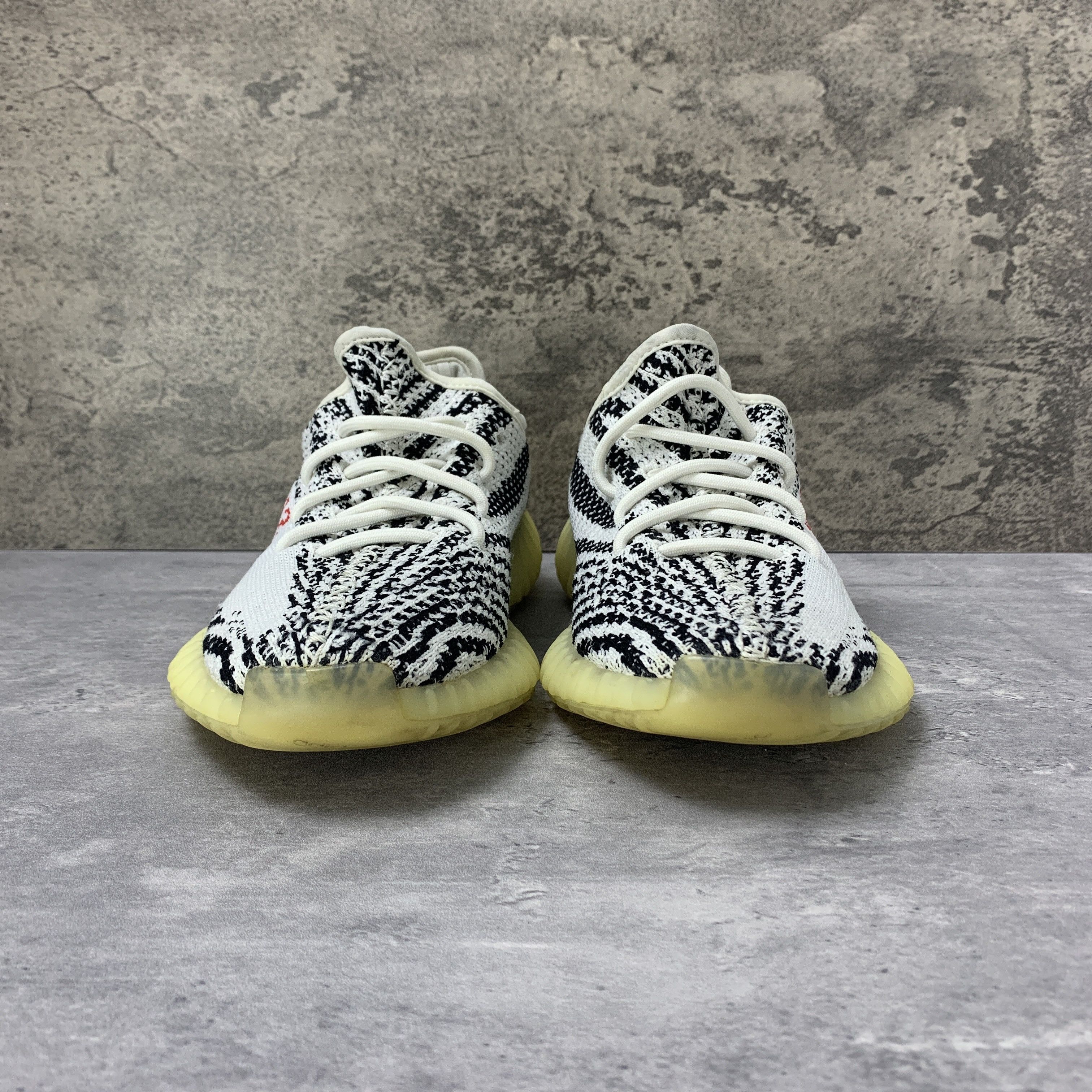 Adidas × Yeezy Adidas Yeezy Boost 350 V2 Zebra CP9654 Size US 5.5 / IT 35.5 - 4 Thumbnail