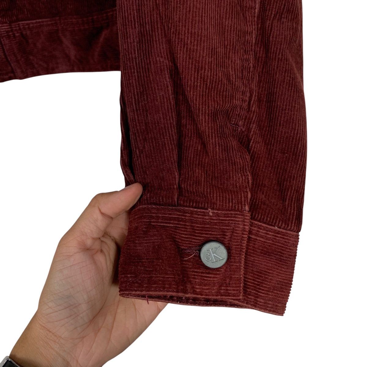 Calvin Klein ☀️CK Jeans corduroy cropped zipper jacket Size US S / EU 44-46 / 1 - 11 Thumbnail