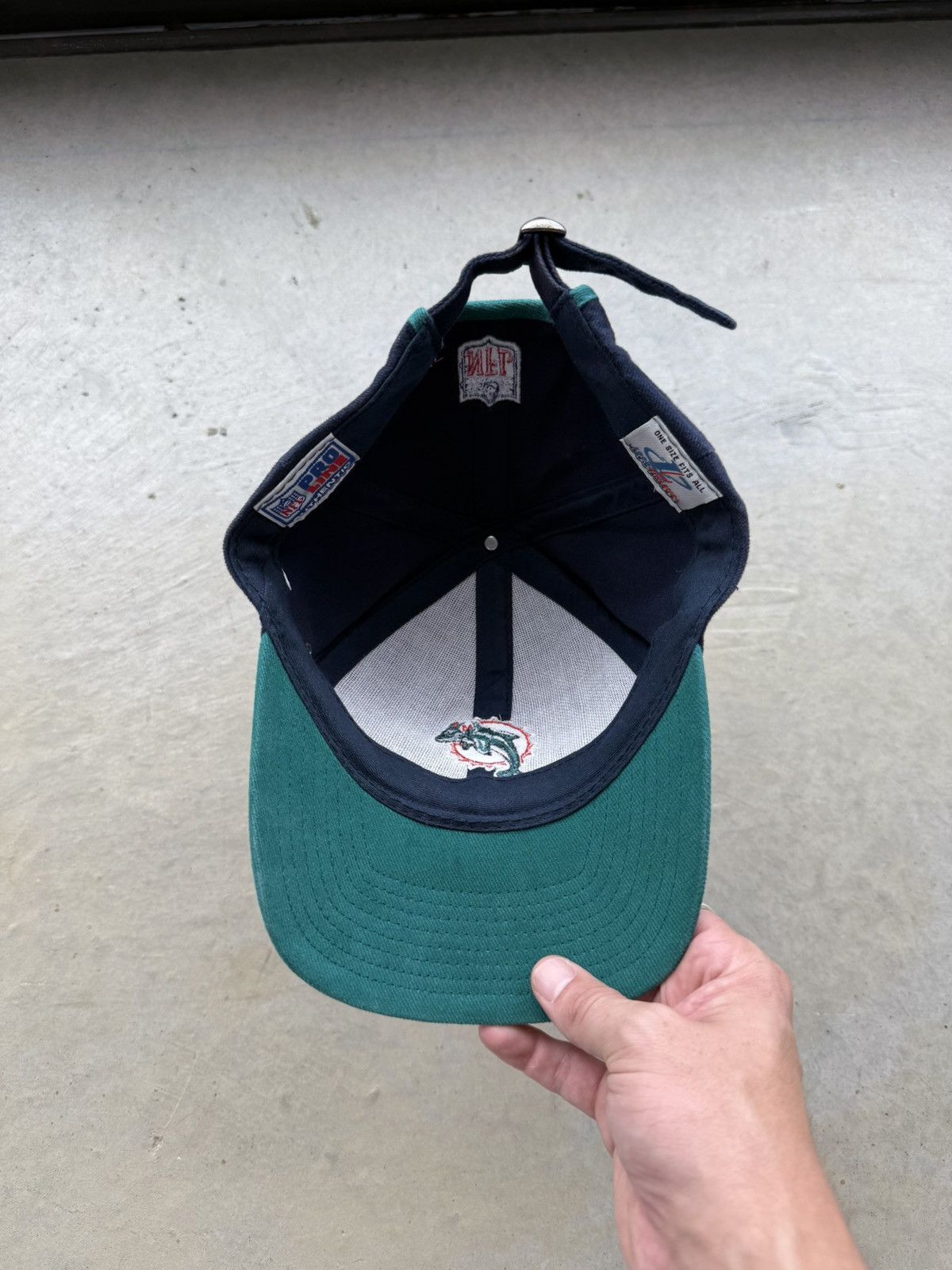 Vintage Vintage Miami Dolphins Football Sports Specialties Hat Size ONE SIZE - 3 Thumbnail