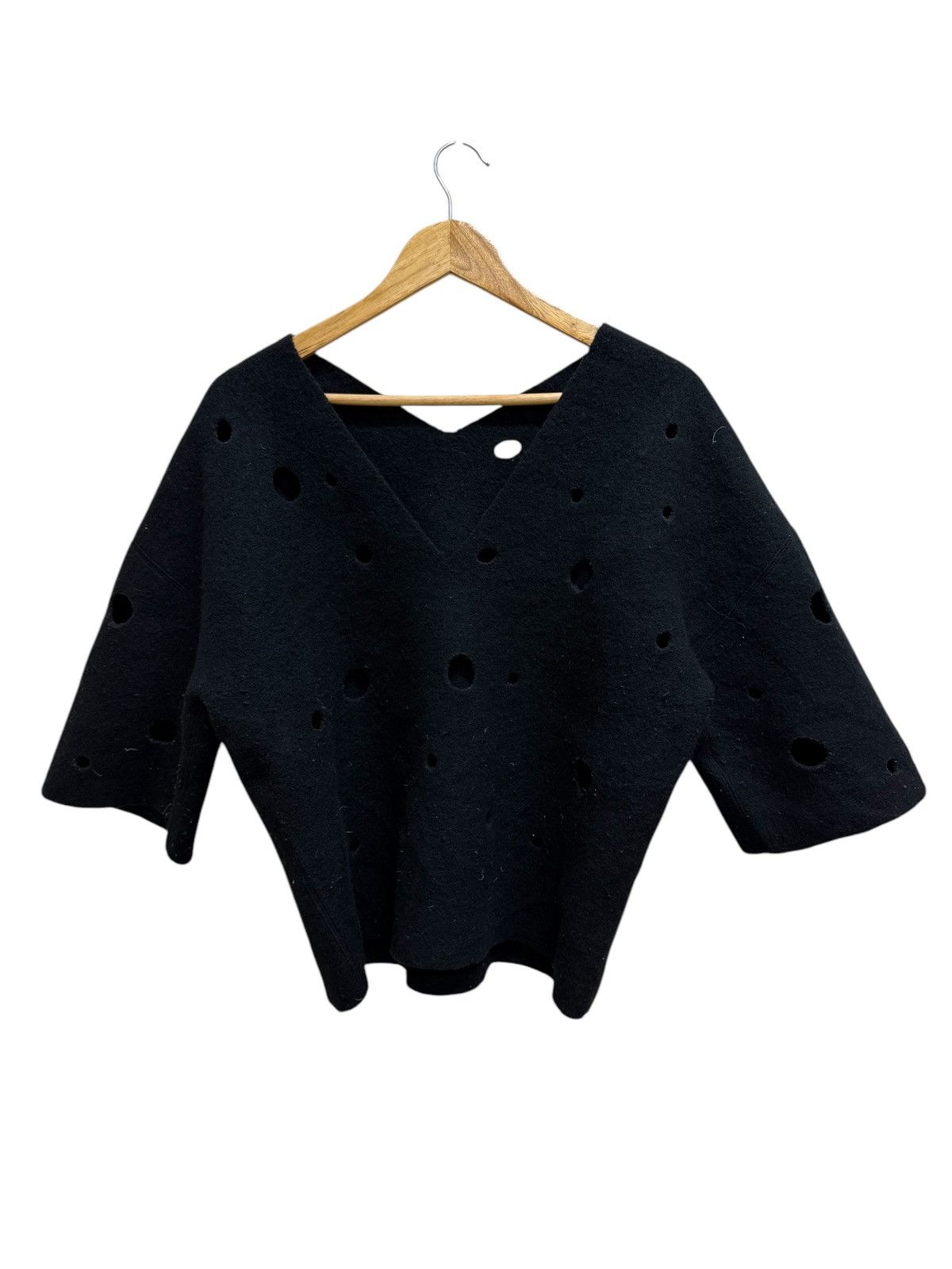 Armani Exchange × Designer Armani Exchange Destroy Dot Wool Cropped Open Colar Sweater Size M / US 6-8 / IT 42-44 - 1 Thumbnail