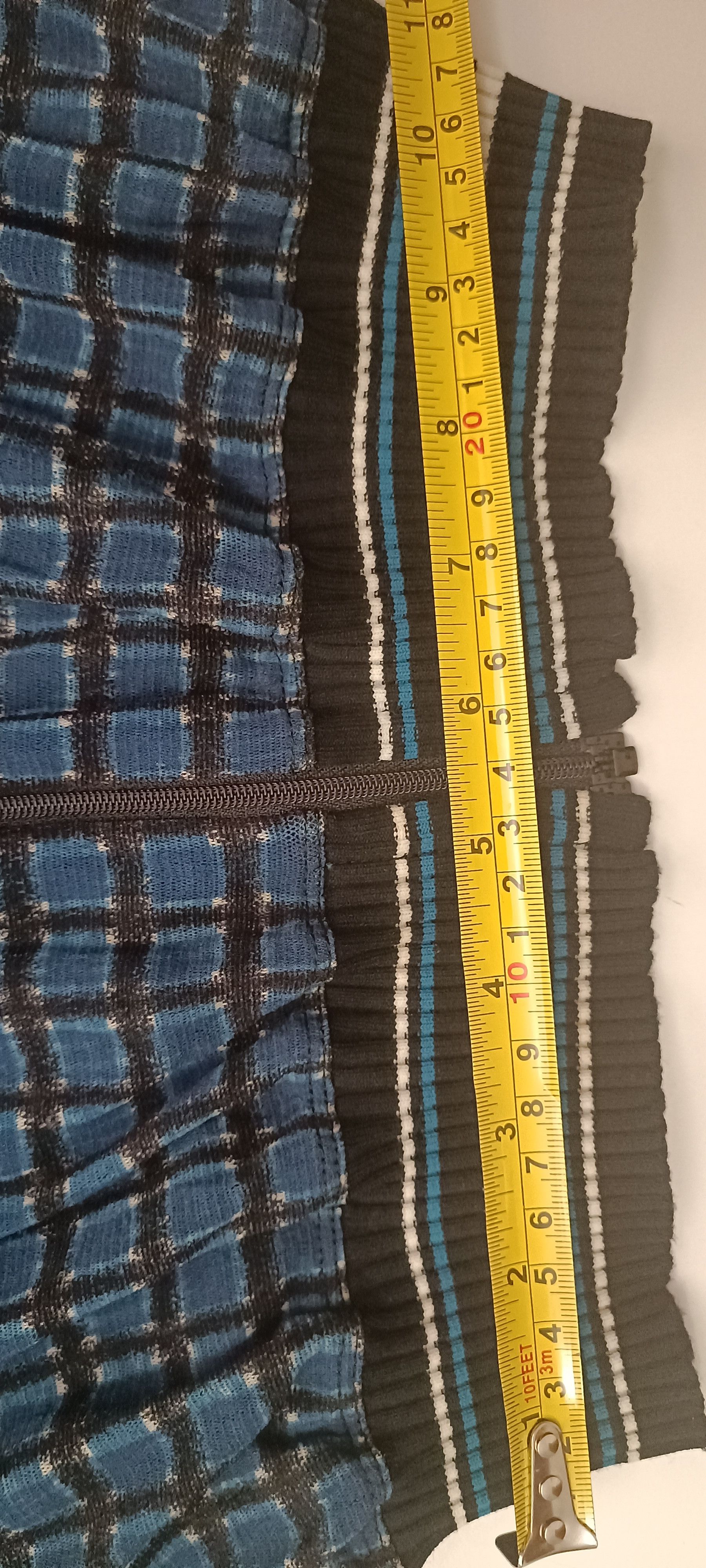 Jean Paul Gaultier SS1999 - Light jacket in nylon mesh with a checkered print Size US S / EU 44-46 / 1 - 14 Thumbnail