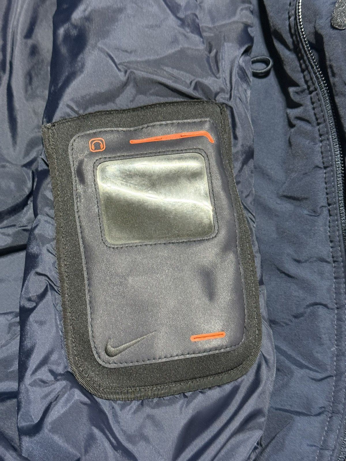 Nike Vintage Nike Big Swoosh Snowboard Parka Size US L / EU 52-54 / 3 - 6 Thumbnail