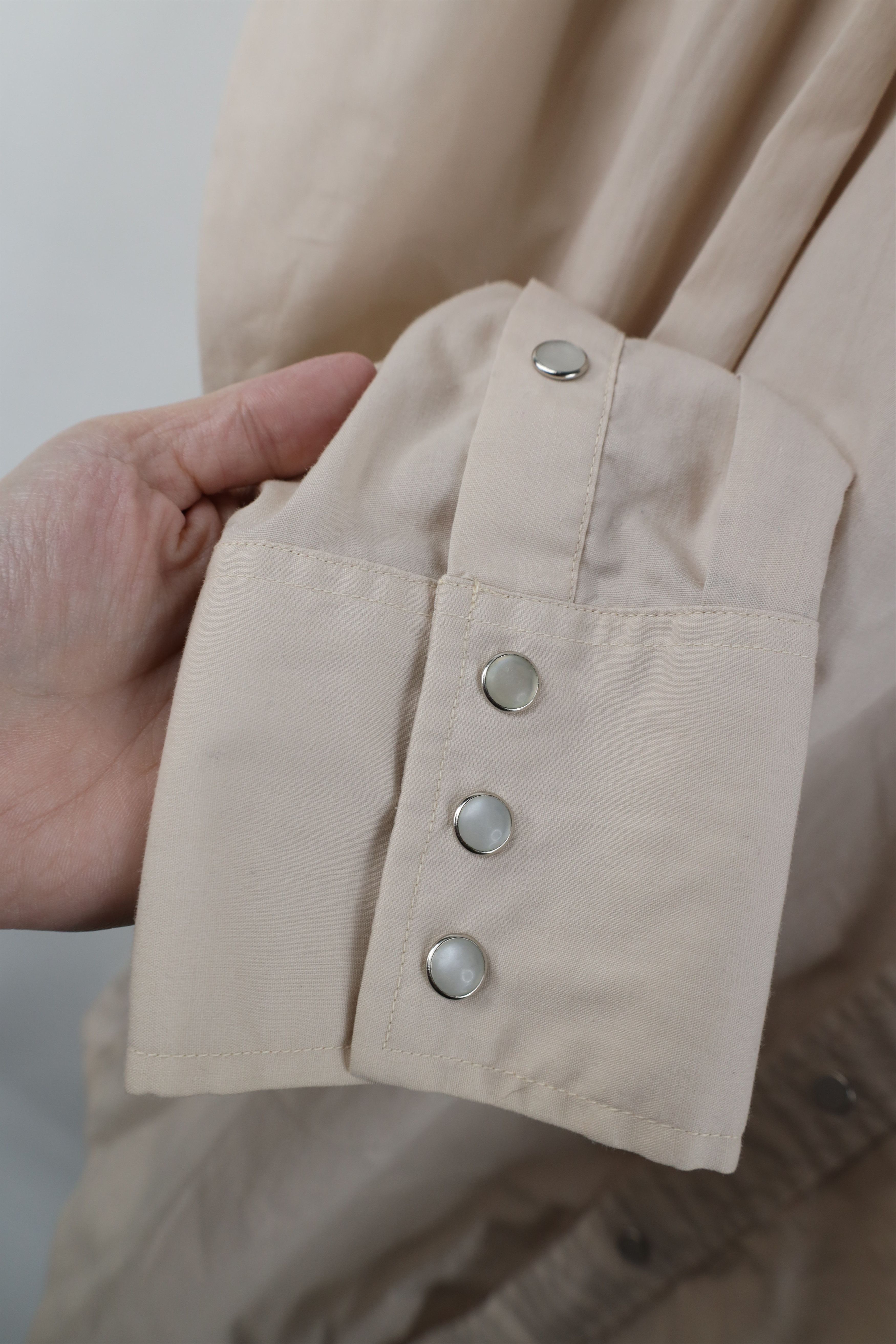 Vintage Vintage 70s Streetwear Cowboy Snap Button Shirt Beige Size US M / EU 48-50 / 2 - 7 Thumbnail