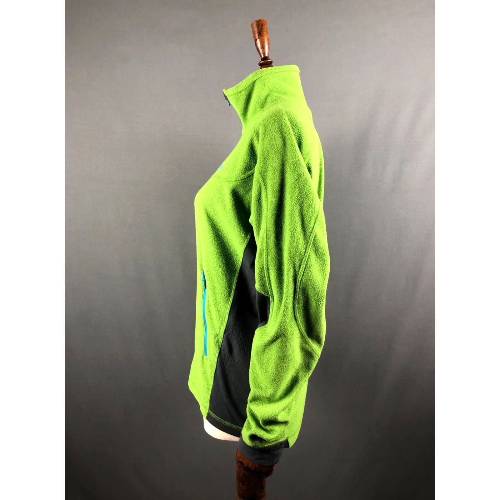 Vintage Norrona Falketind Warm Jacket Polyester Green Women Size M Size M / US 6-8 / IT 42-44 - 2 Thumbnail
