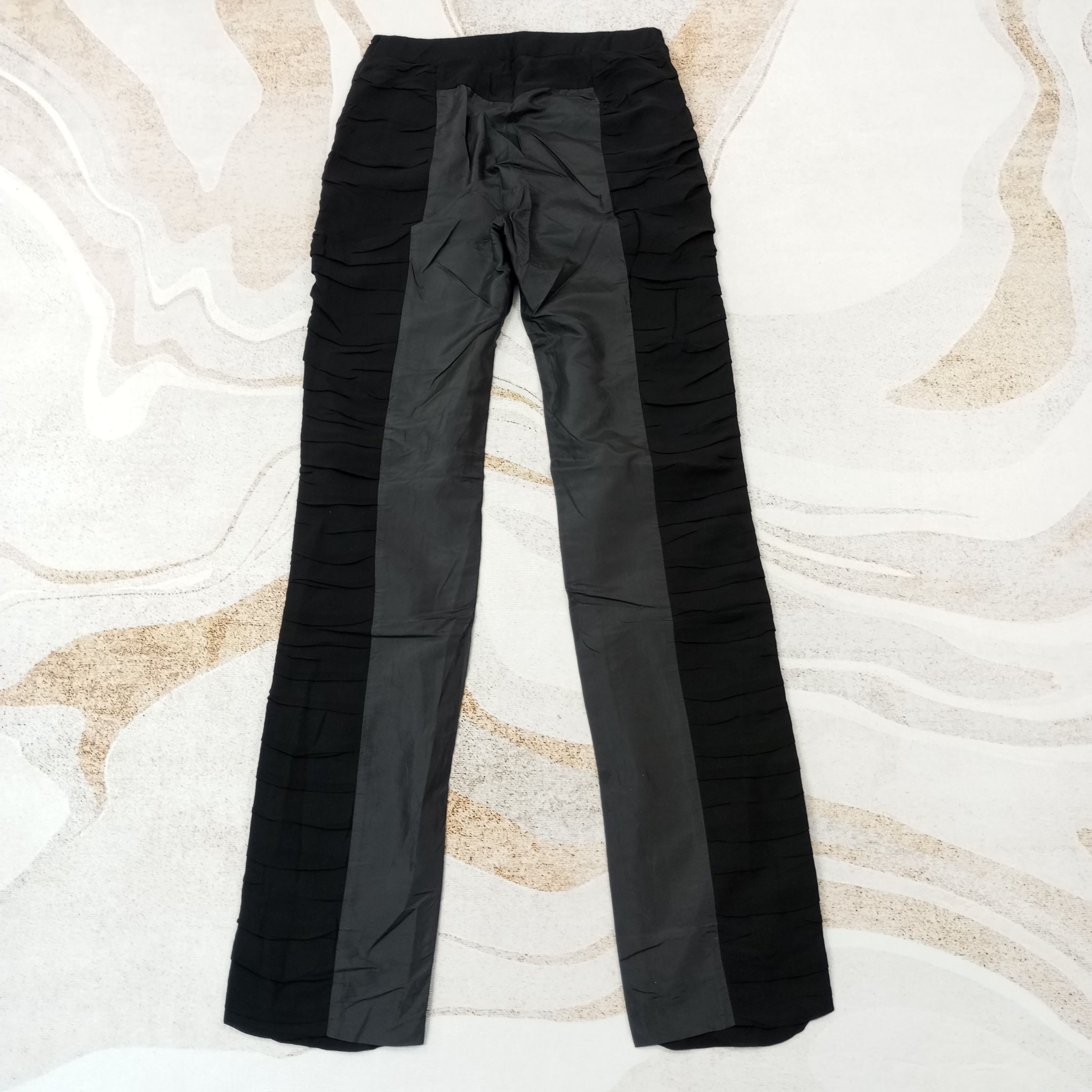 Costume National Costume National Fashion Pants c235n28 Size 27" / US 4 / IT 40 - 4 Thumbnail