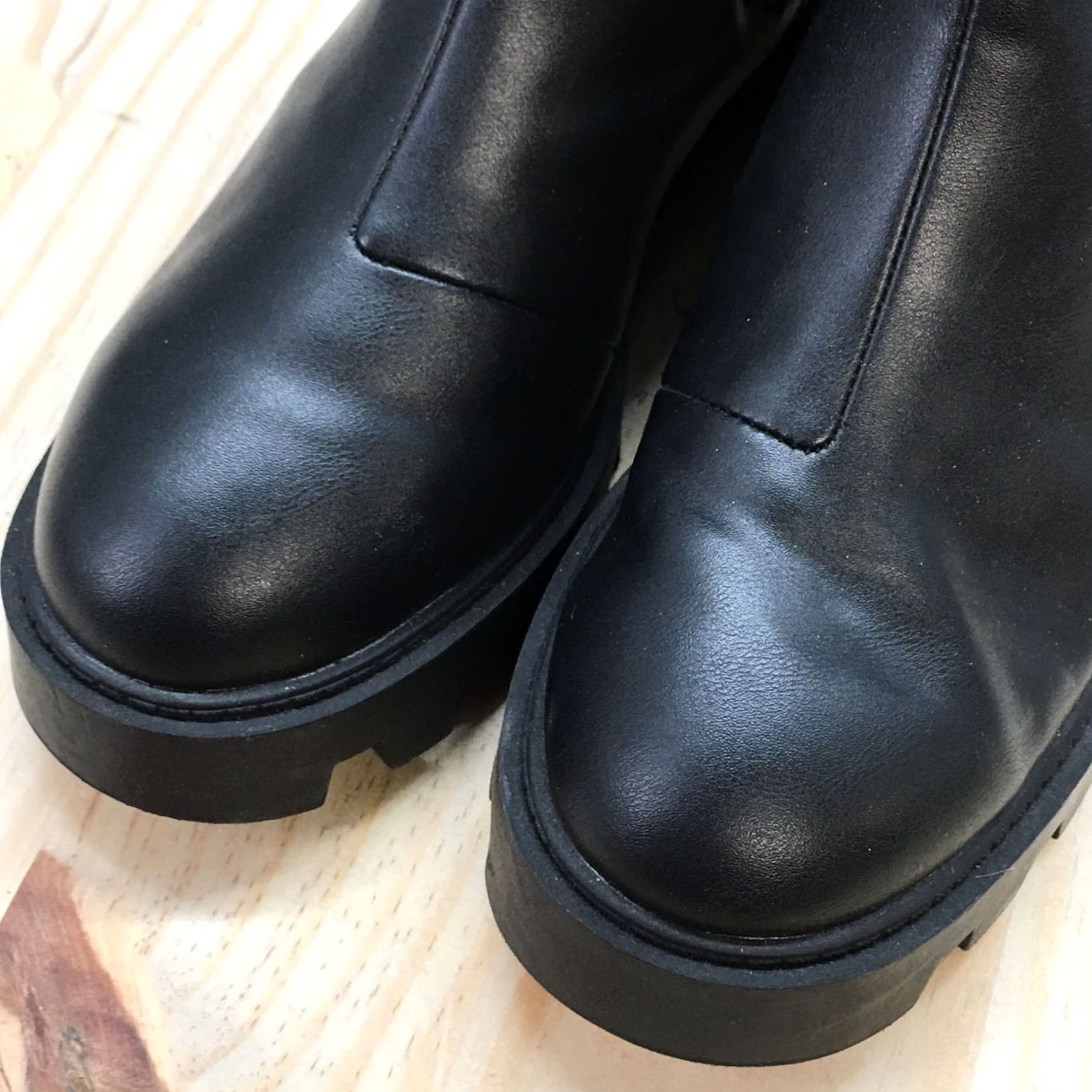 H&M H & M Womens Chelsea Ankle Booties Black Pull On Comfort Chunk Heels 36 Size US 6 / IT 36 - 4 Thumbnail