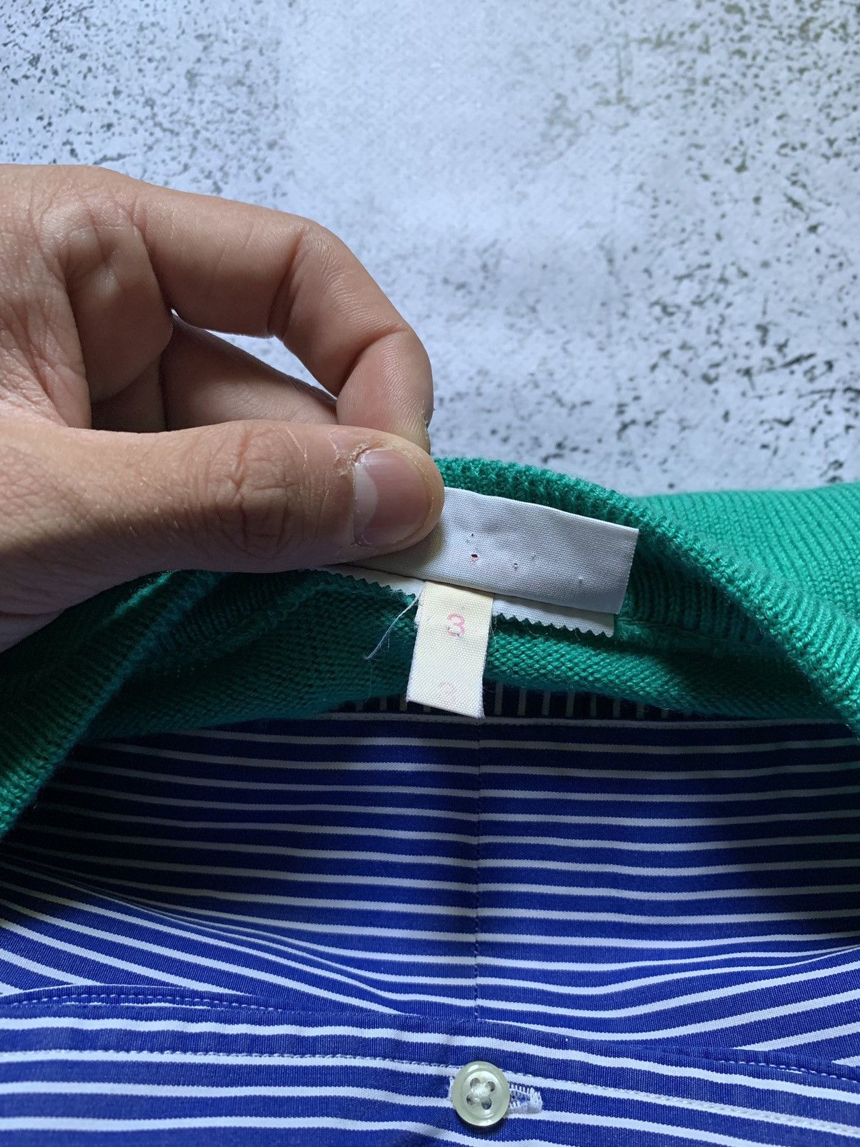 Lacoste × Vintage Vintage Lacoste V Neck Sweater Knitwear Green Y2K USA Size US S / EU 44-46 / 1 - 6 Thumbnail