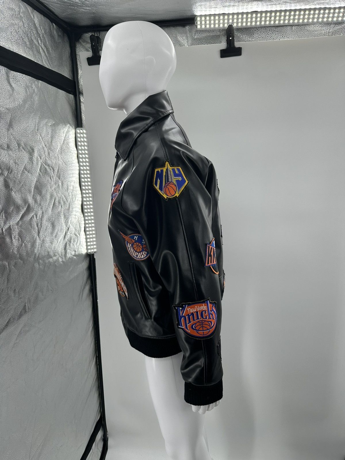 Avirex Avirex x NY Knicks Lamb Leather Varsity Jacket Size US L / EU 52-54 / 3 - 2 Thumbnail