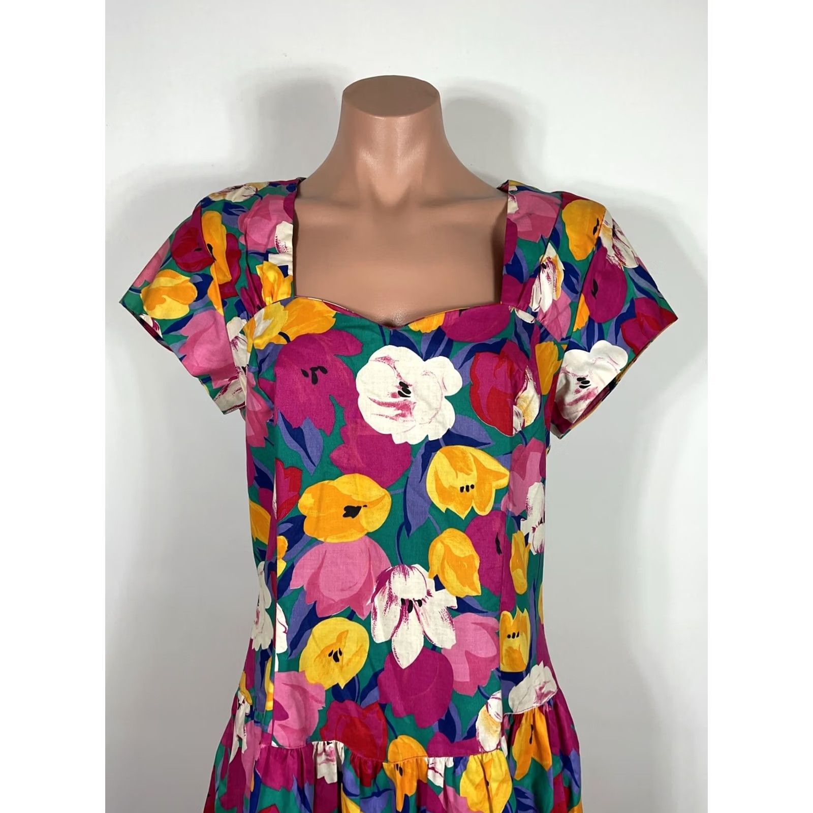 Vintage VINTAGE John Richard Sundress Shirt Dress 80s Floral Red 12 Women/Adult Mod Disco Bow Keyhole Back Occassion Day Dress Size XL / US 12-14 / IT 48-50 - 4 Thumbnail