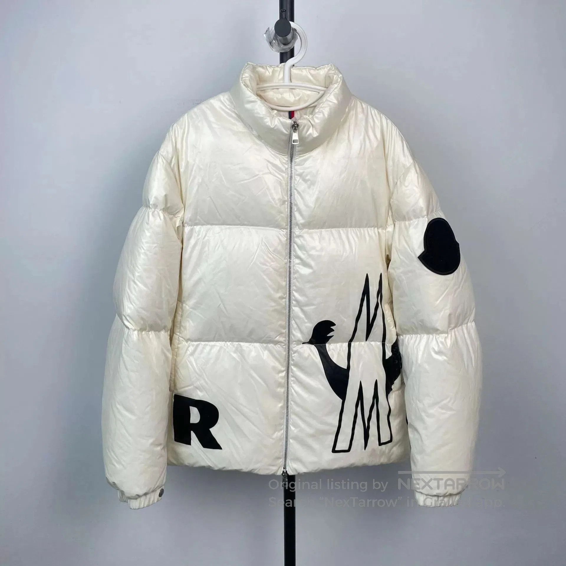 Moncler White Puffer Jacket with Graphic Print . Size US L / EU 52-54 / 3 - 1 Thumbnail