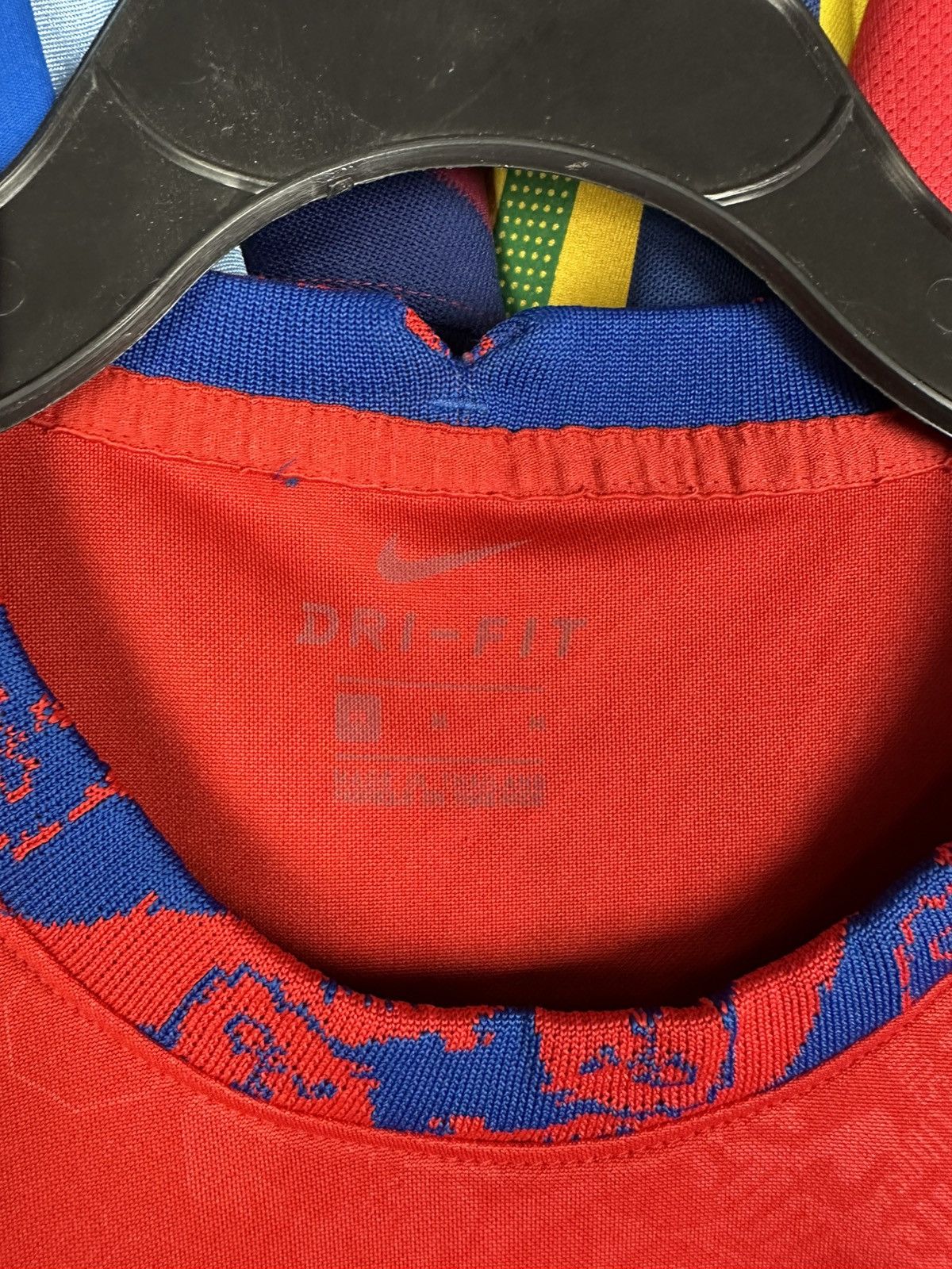 Nike ENGLAND 2020 2021 TRAINING FOOTBALL SHIRT SOCCER JERSEY NIKE Size US M / EU 48-50 / 2 - 4 Thumbnail