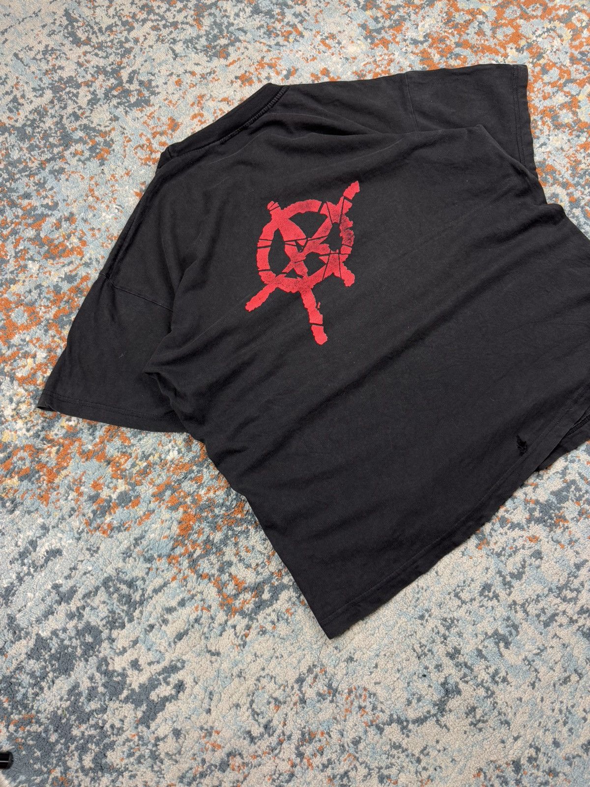 Band Tees × Vintage Vintage 90s Punks not dead anarchy symbol boxy cropped tee Size US L / EU 52-54 / 3 - 4 Thumbnail