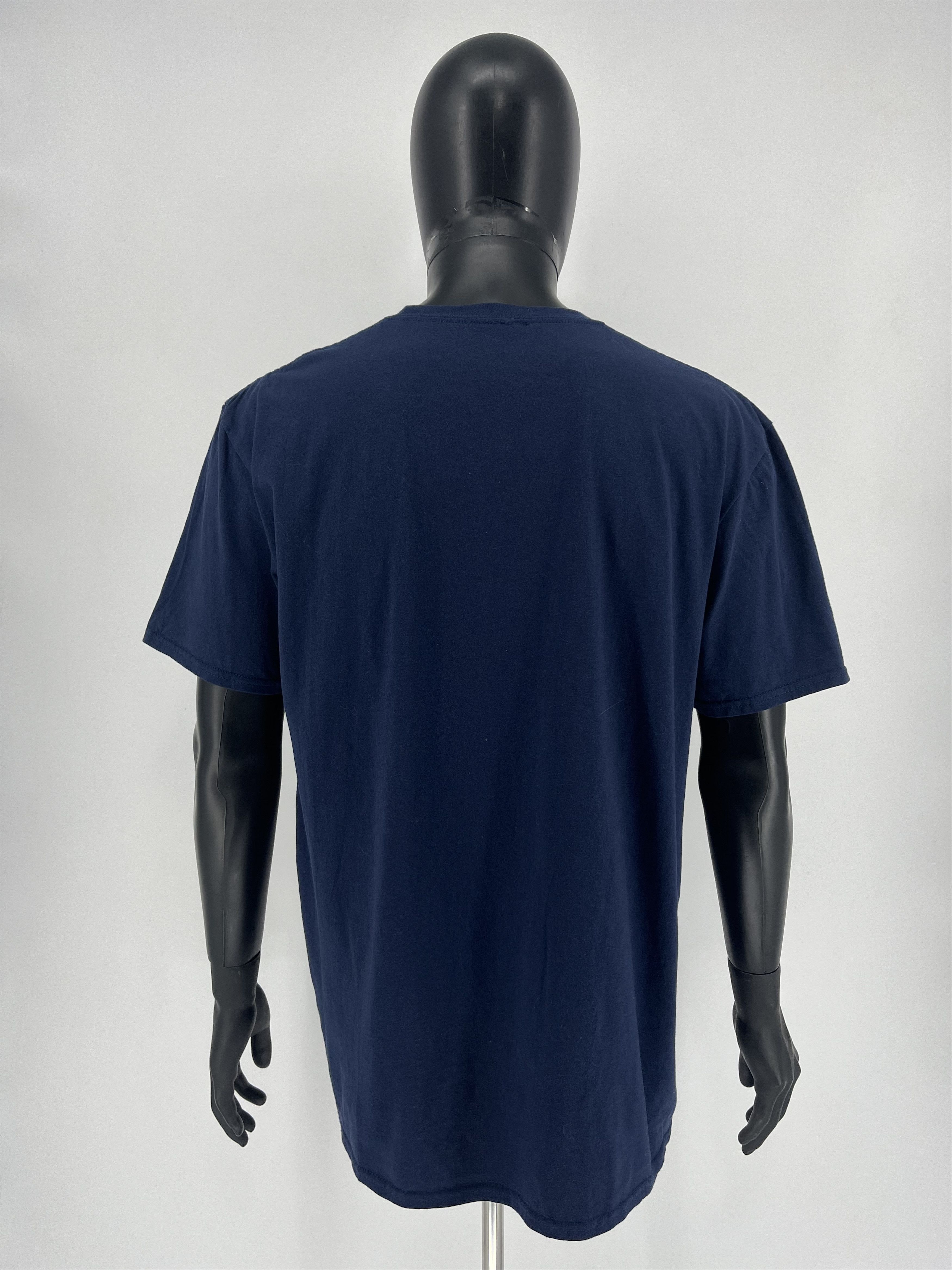 Band Tees Vintage Y2K The Beatles All You Need Thrashed Rock Size US XL / EU 56 / 4 - 7 Thumbnail