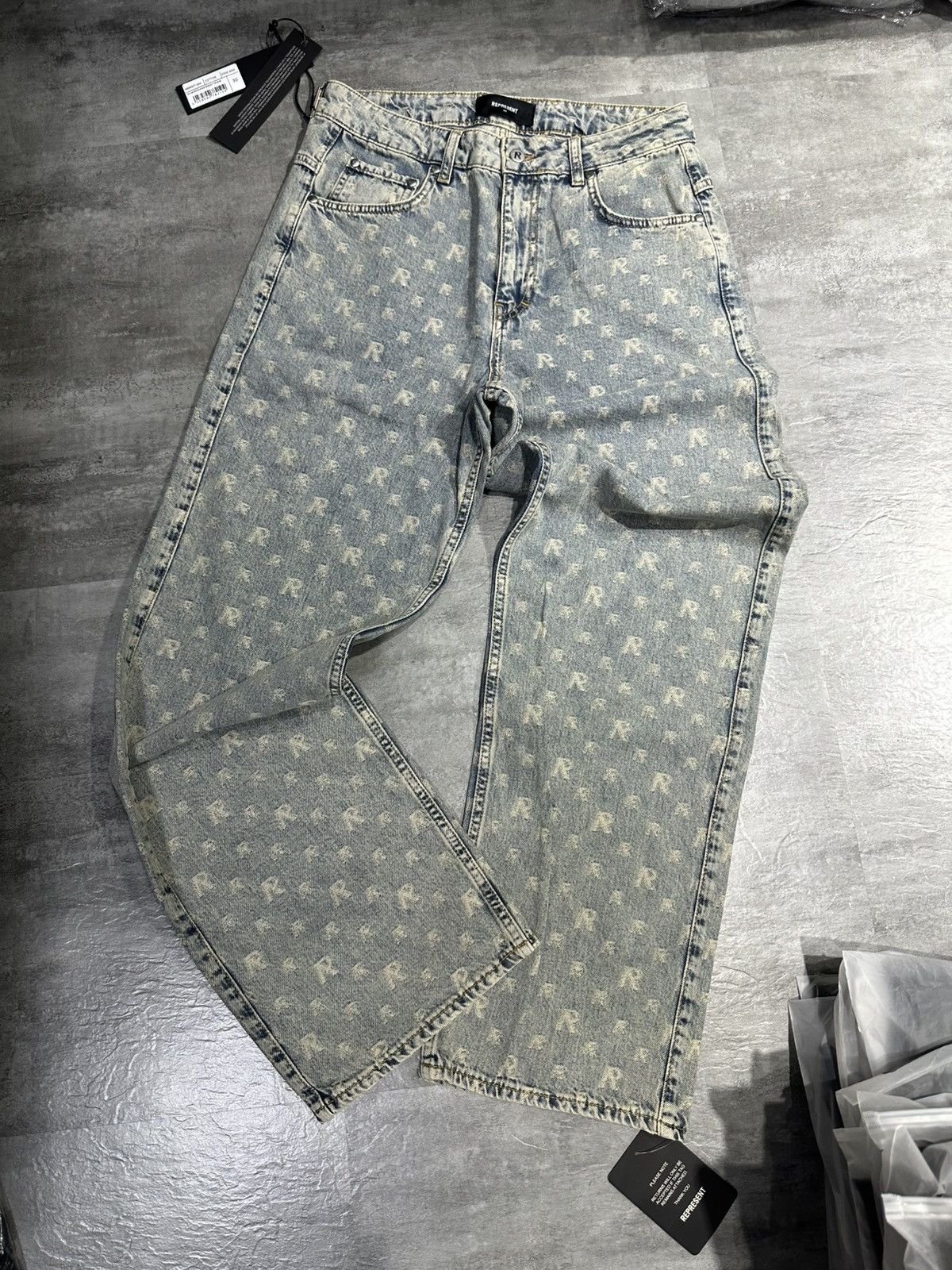Represent Clo. Represent R3 Monogram Baggy Denim - Stone Wash Size US 30 / EU 46 - 1 Thumbnail