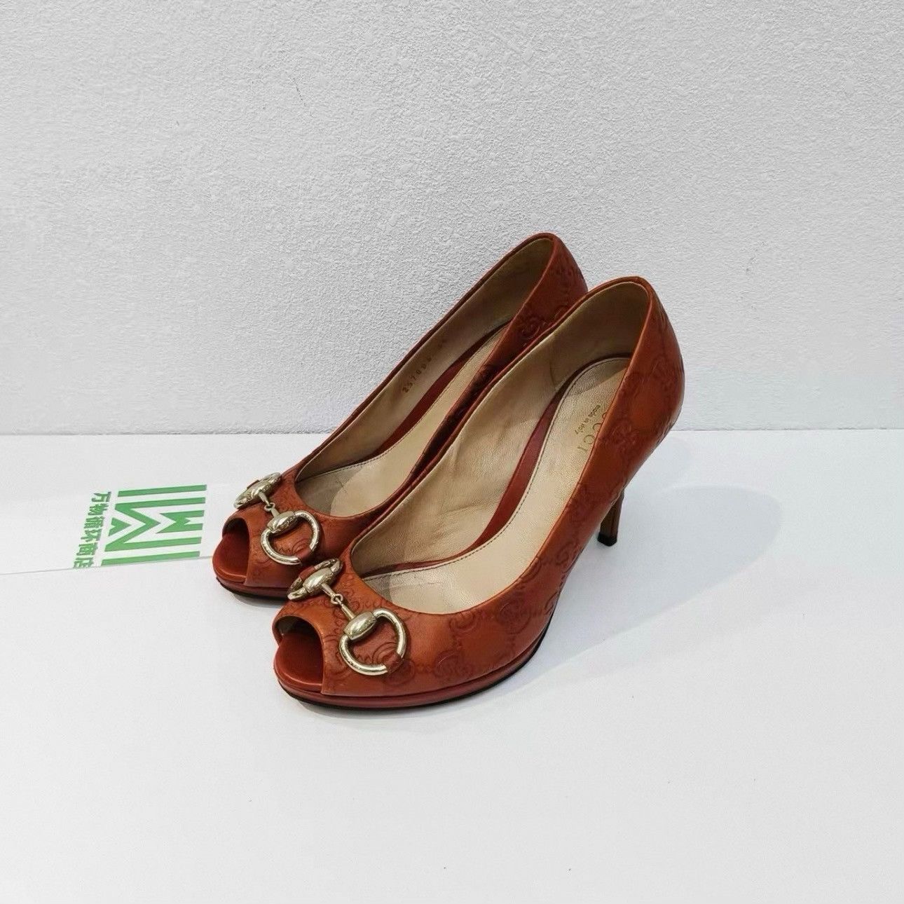 Gucci Gucci Horsebit peep-toe pumps Size US 5 / IT 35 - 1 Thumbnail